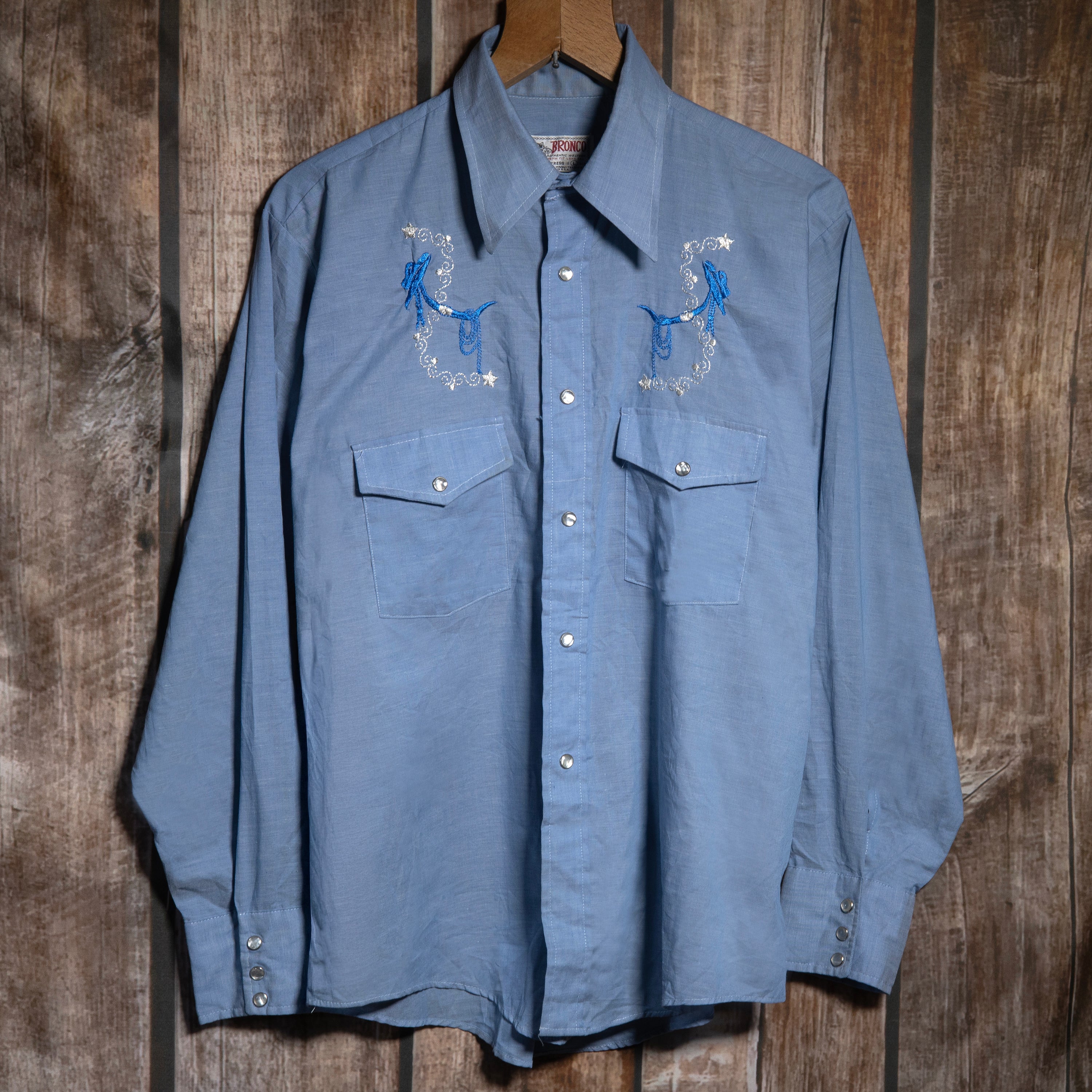 Vintage Bronco Embroidered Blue Western Long Line Shirt