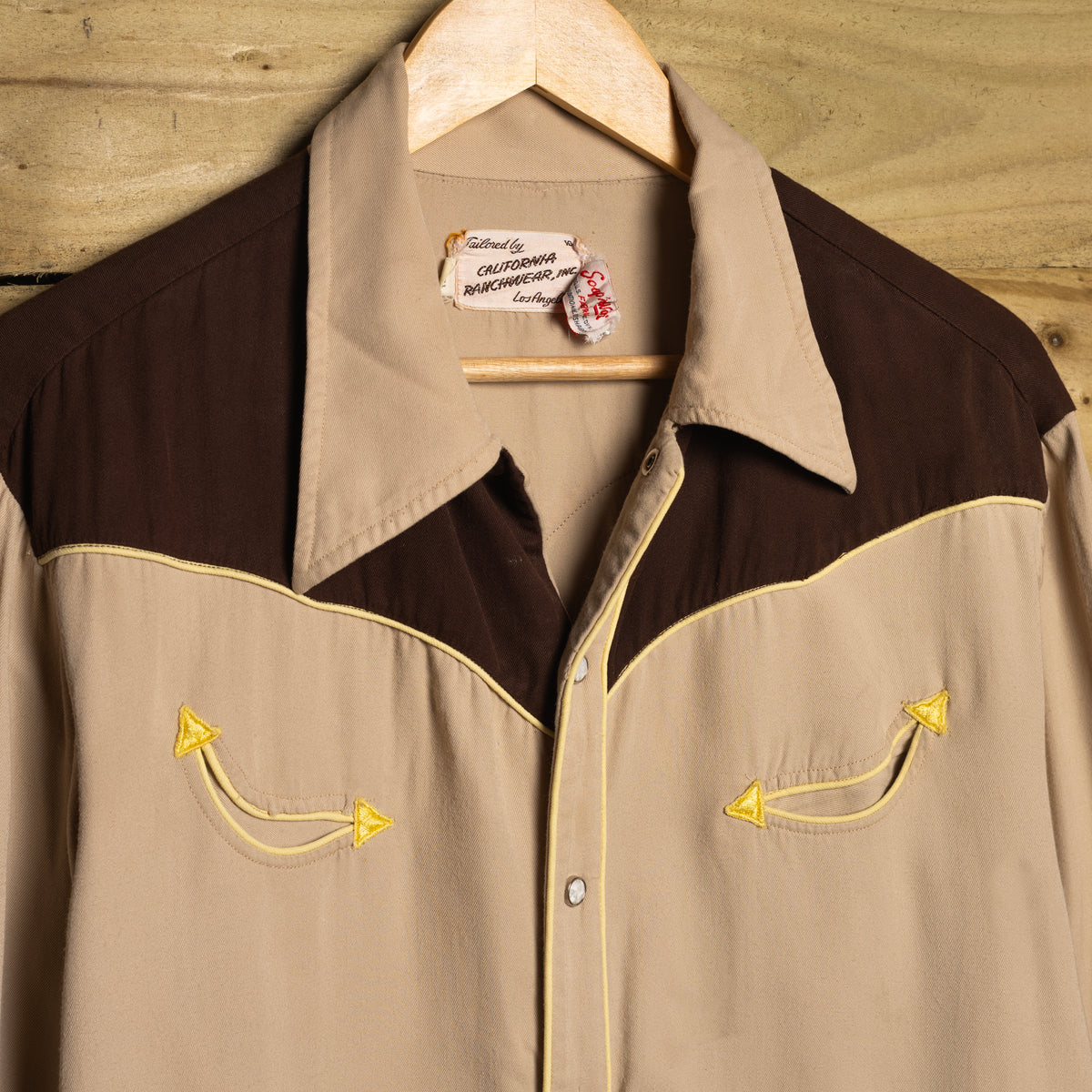 1950s California Ranchwear Beige & Brown Gabardine Western Shirt XL
