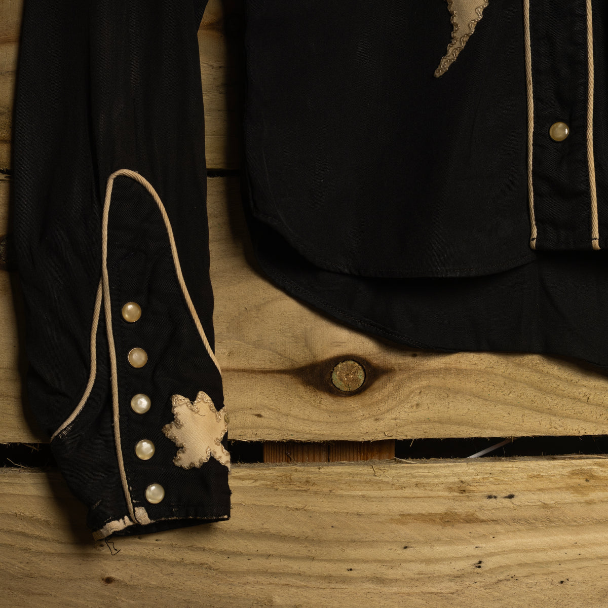 1950s H Bar C Black & White Embroidered Western Shirt Women's S