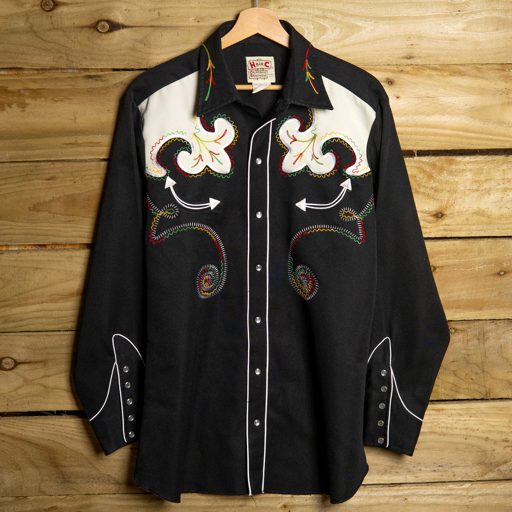 H Bar C California Ranchwear Black Floral Embroidered Arrowhead Cowboy Shirt – M