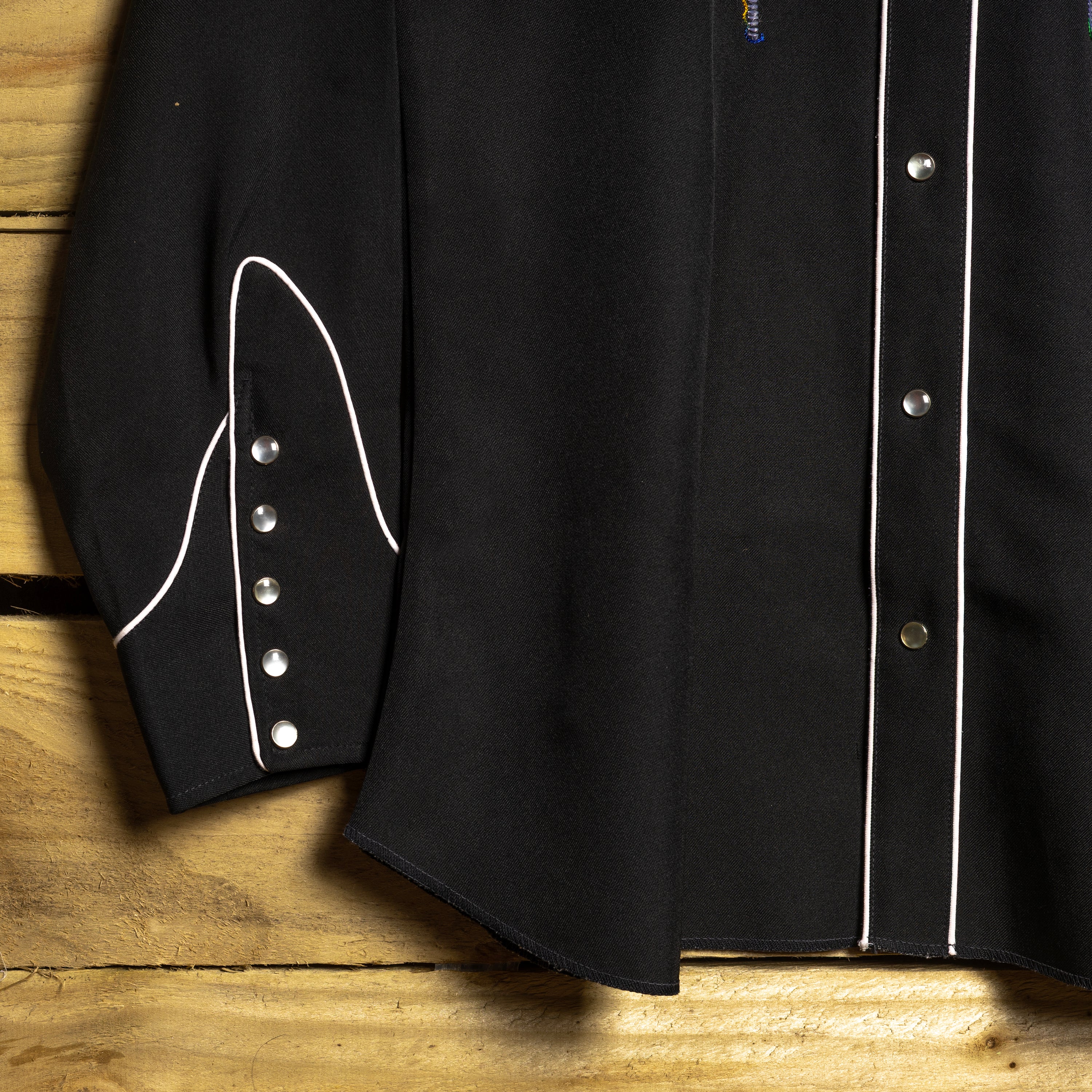 H Bar C California Ranchwear Vintage Black Embroidered Pearl Snap Western Shirt — M/L