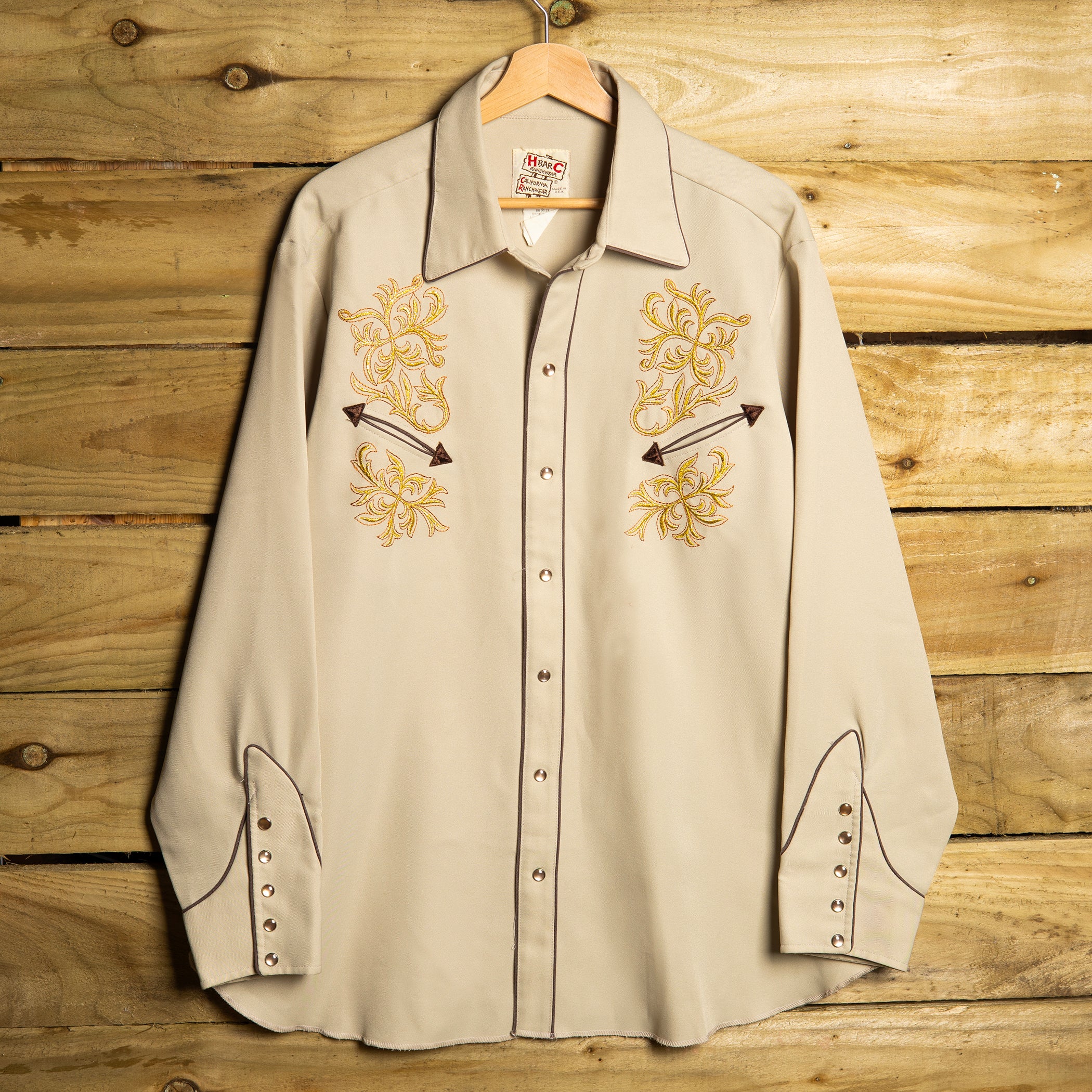H Bar C California Ranchwear Beige Embroidered Western Shirt – L