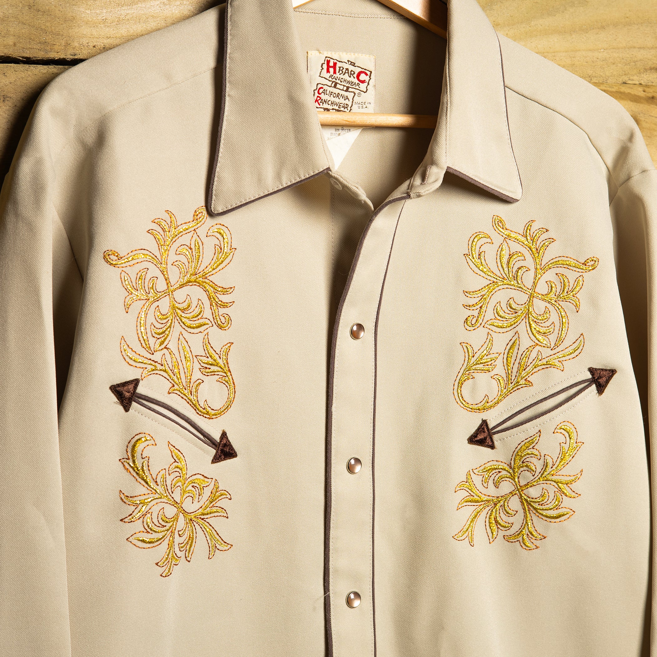 H Bar C California Ranchwear Beige Embroidered Western Shirt – L
