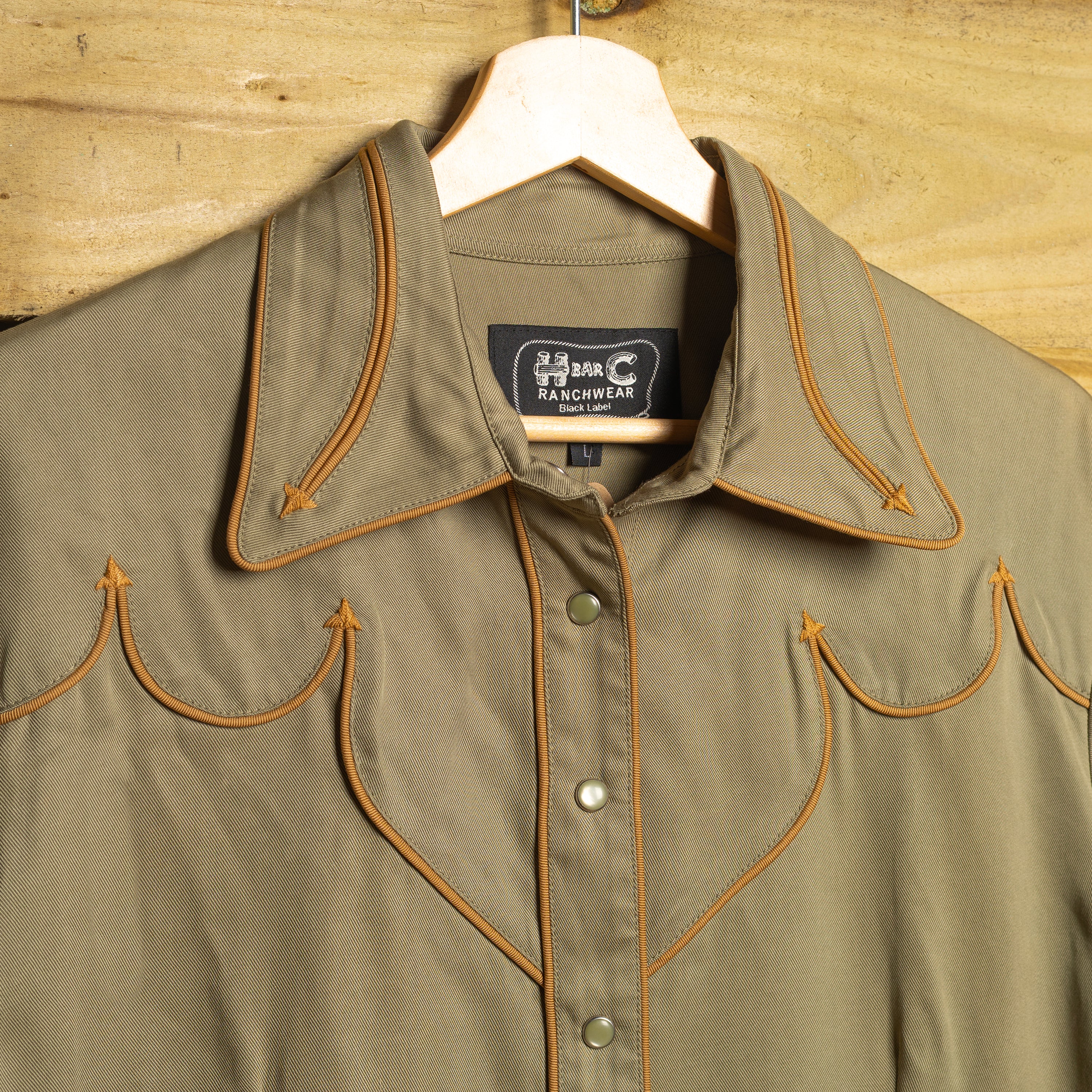 NWT H Bar C California Ranchwear Tencel Green Pearl Snap Western Shirt — Women's L (Lake Tahoe)
