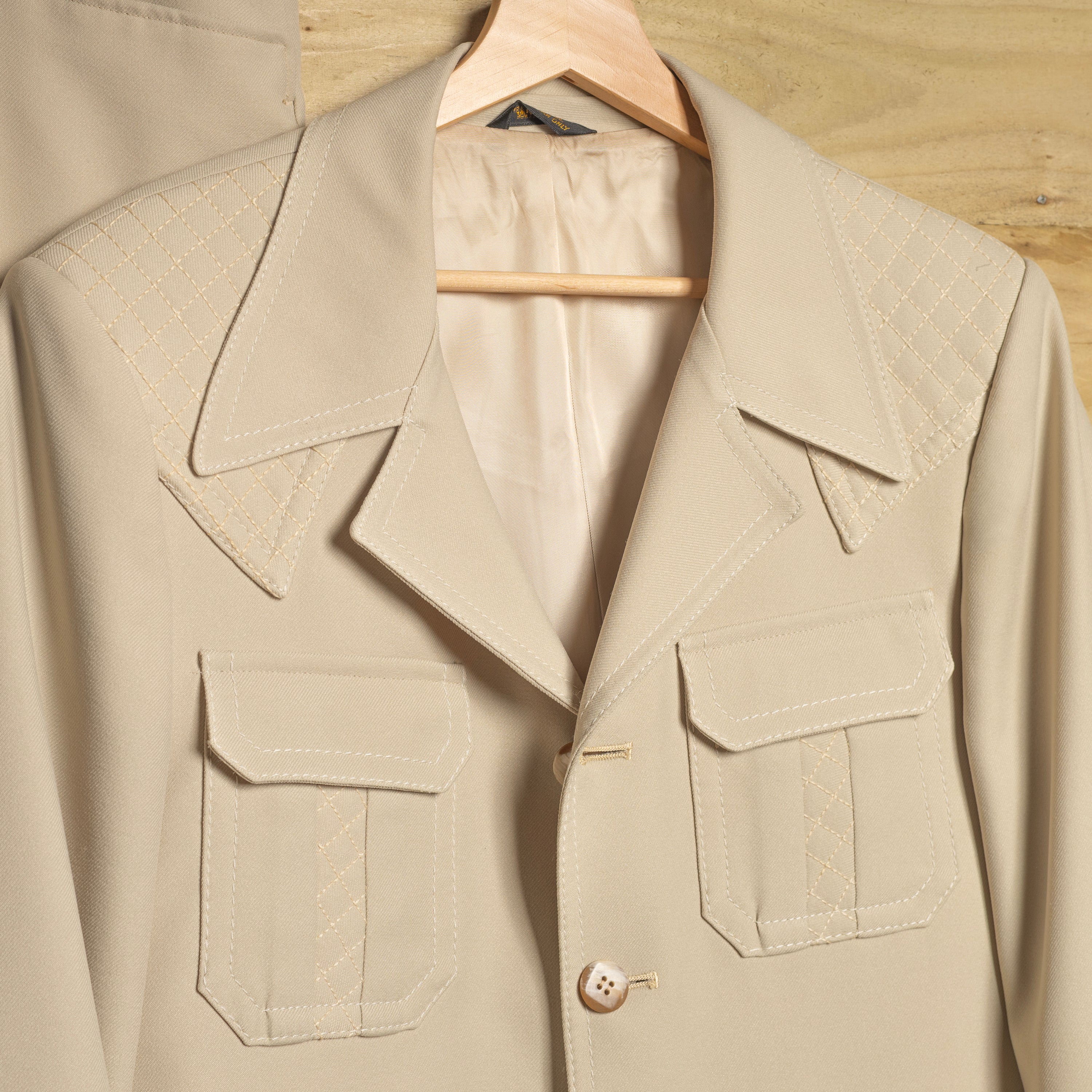 H Bar C California Ranchwear Vintage 1970s Beige Western Suit | Jacket & Pants | Men's L