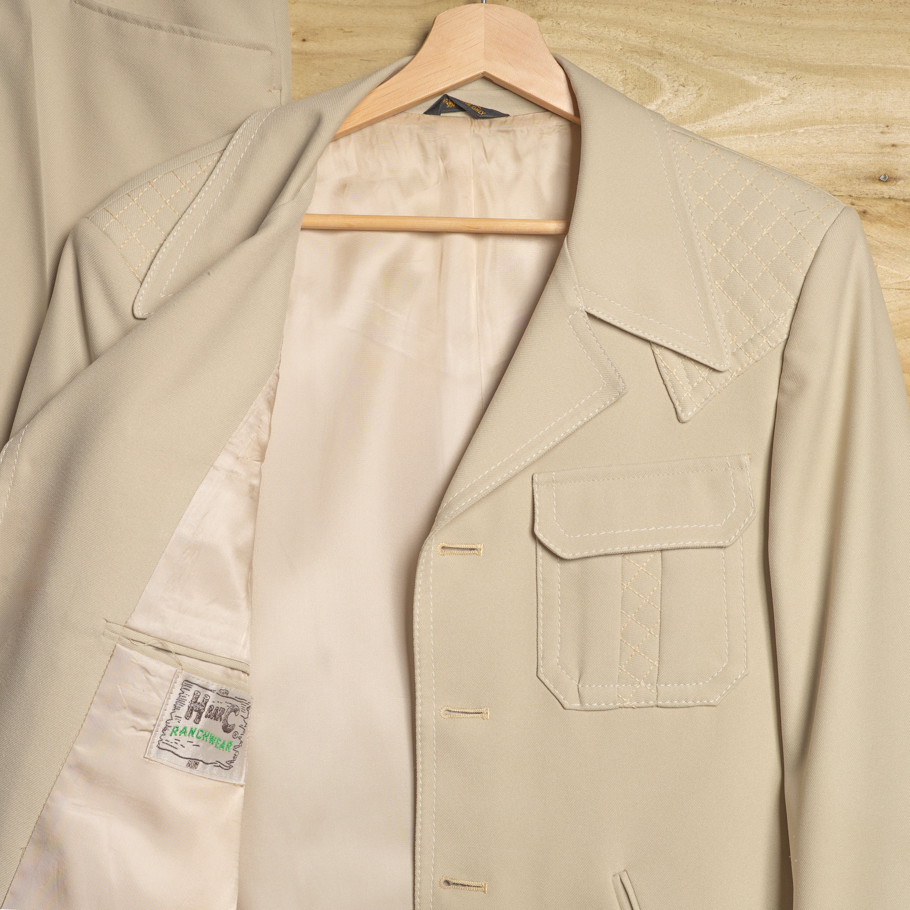 H Bar C California Ranchwear Vintage 1970s Beige Western Suit | Jacket & Pants | Men's L
