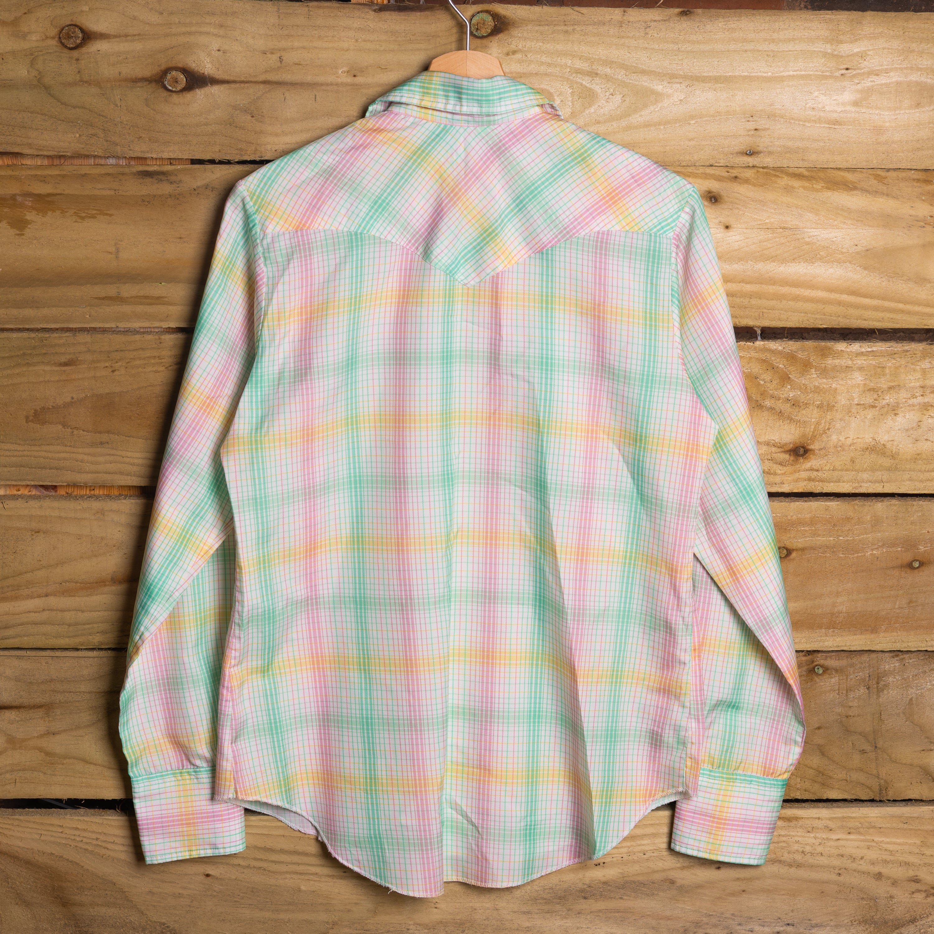H Bar C California Ranchwear Vintage Women's Pastel Long Tail Western Shirt – Pearl Snaps – M (12–14)
