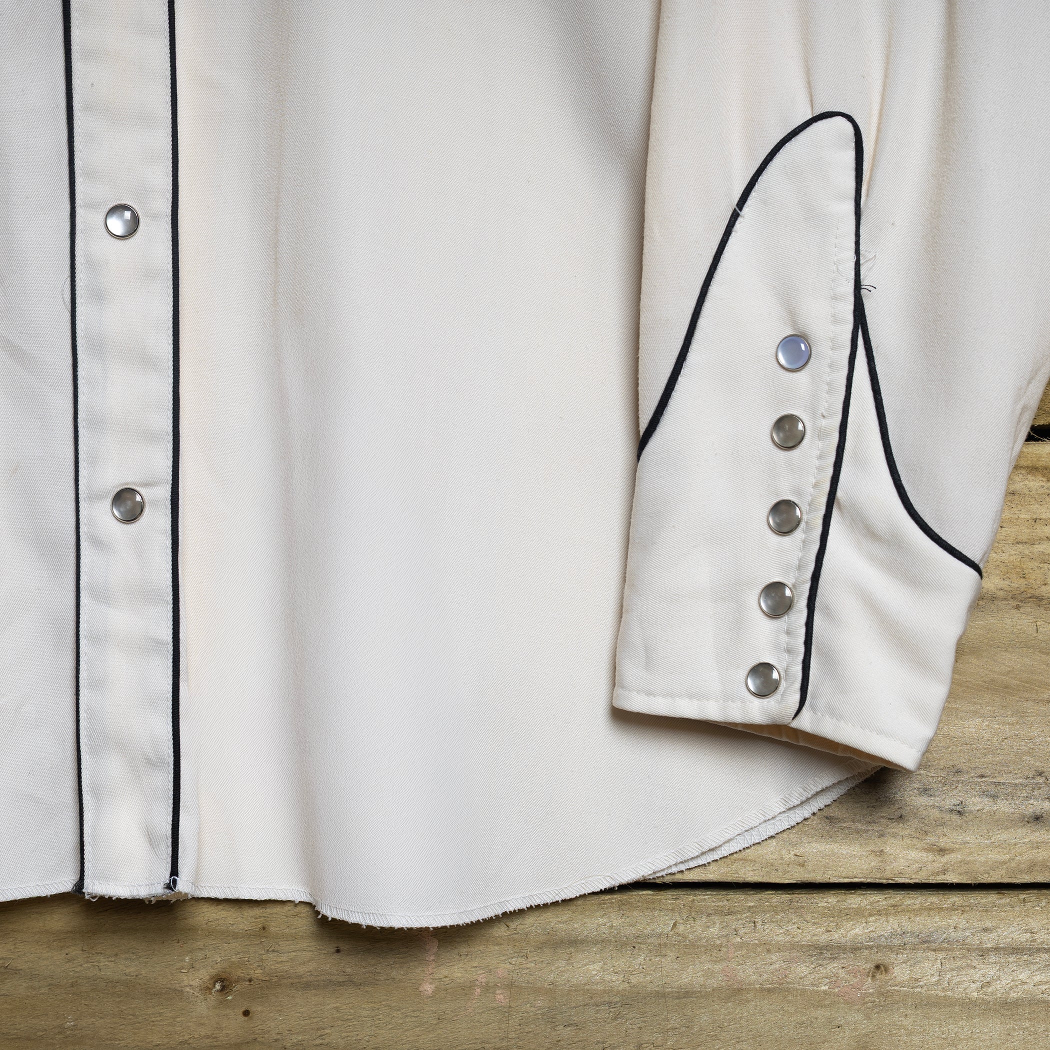 Vintage 1960s H Bar C Cream Embroidered Western Shirt with Pearl Snaps