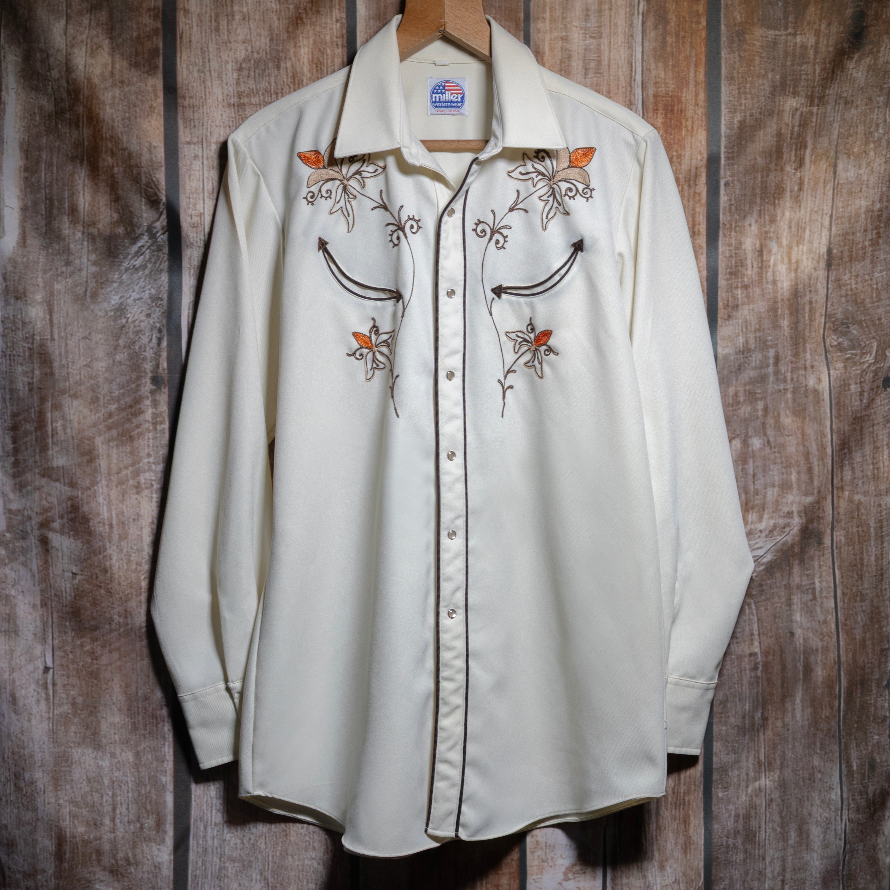 Vintage 1970s Miller Western Wear Cream Embroidered Western Shirt L