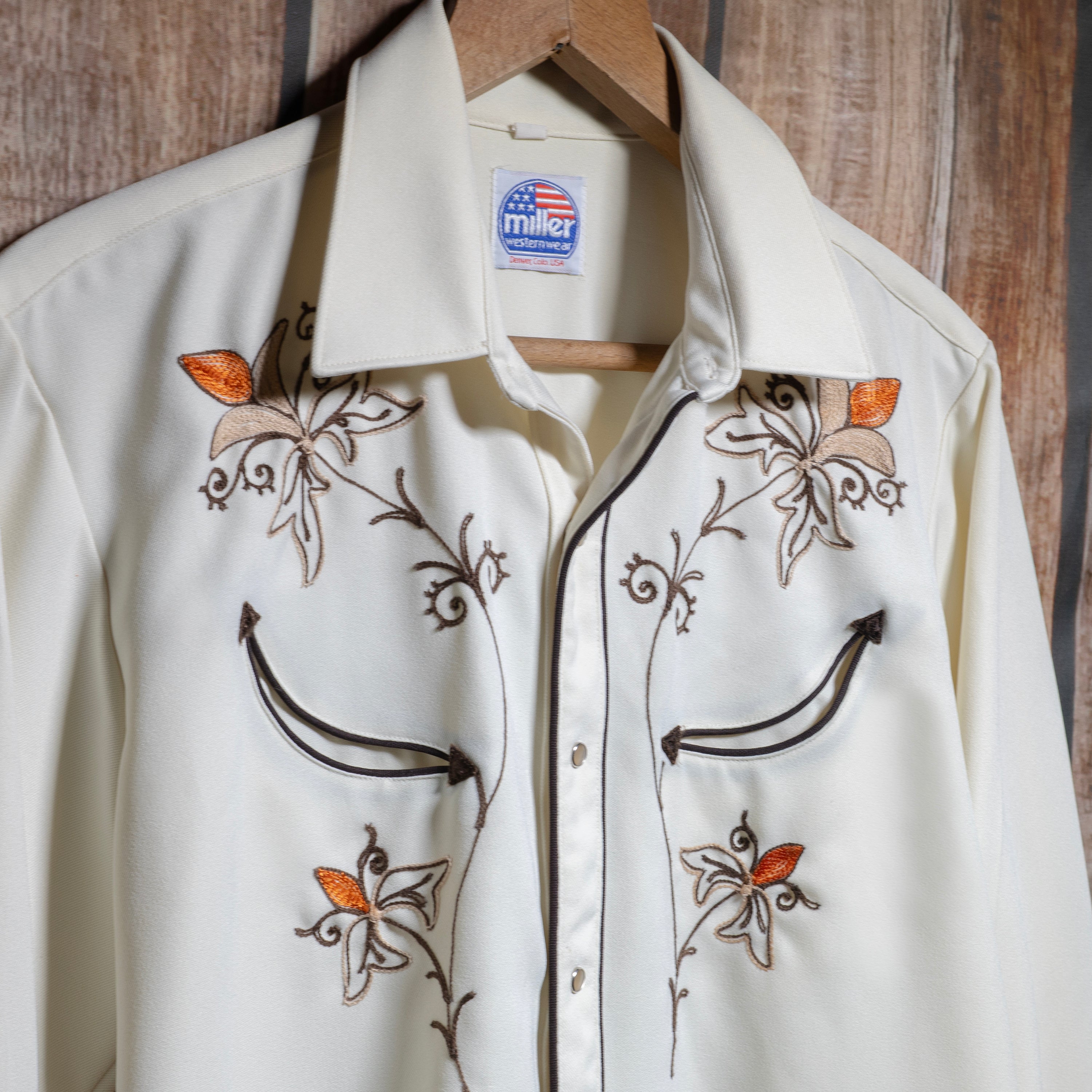 Vintage 1970s Miller Western Wear Cream Embroidered Western Shirt L