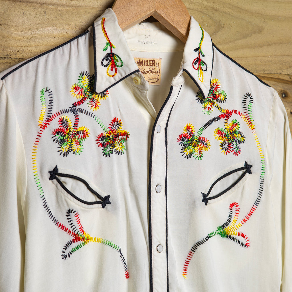 1950s Miller Western Wear Embroidered Cream Rayon Western Shirt - Pearl Snaps - Size M - Rare