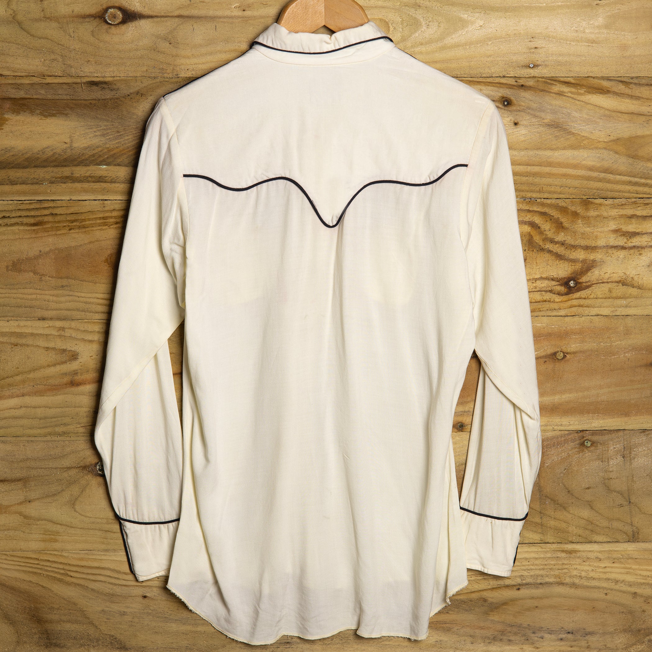 1950s Miller Western Wear Embroidered Cream Rayon Western Shirt - Pearl Snaps - Size M - Rare