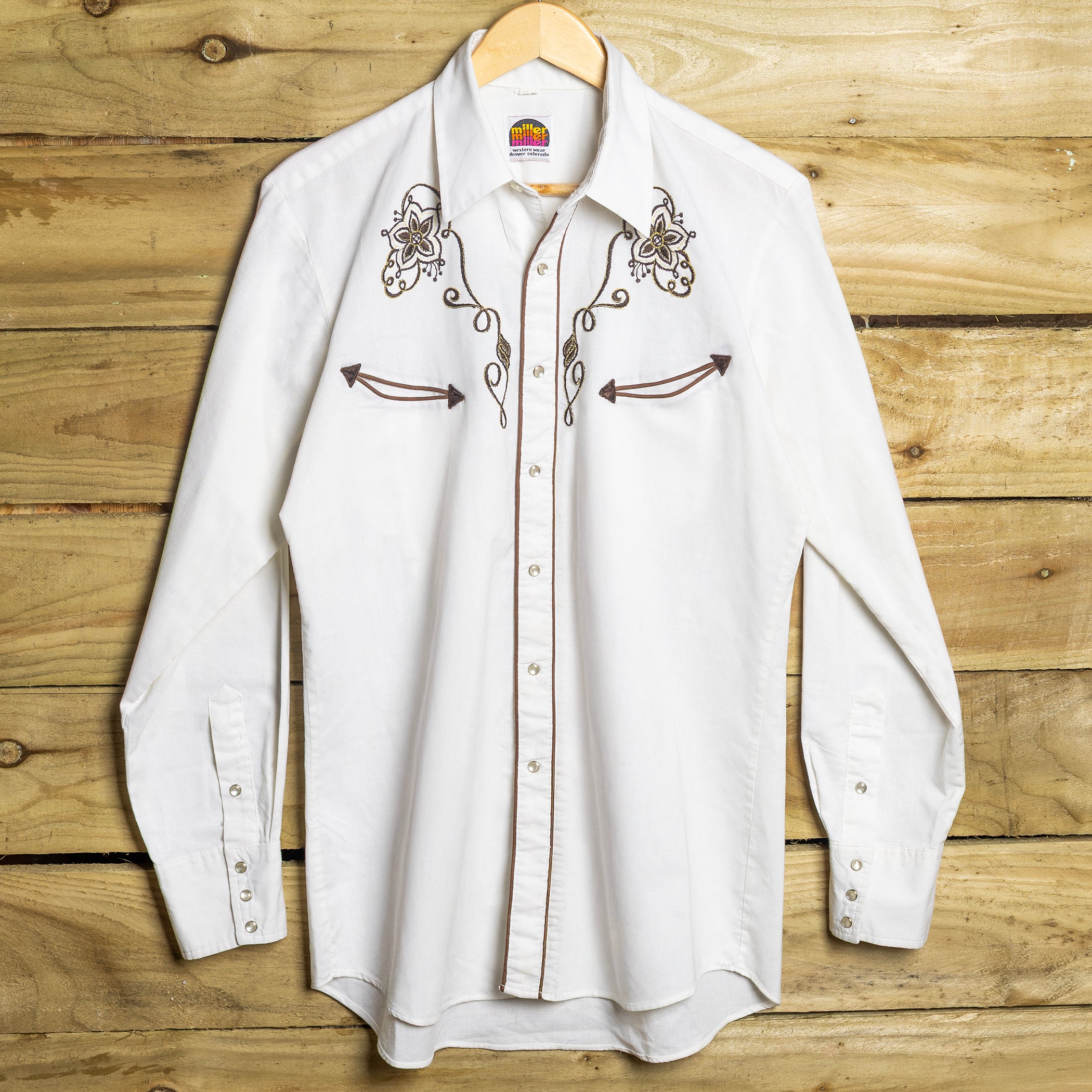 1970s Vintage Miller Western Wear Floral Embroidered Pearl Snap Western Shirt – Size L