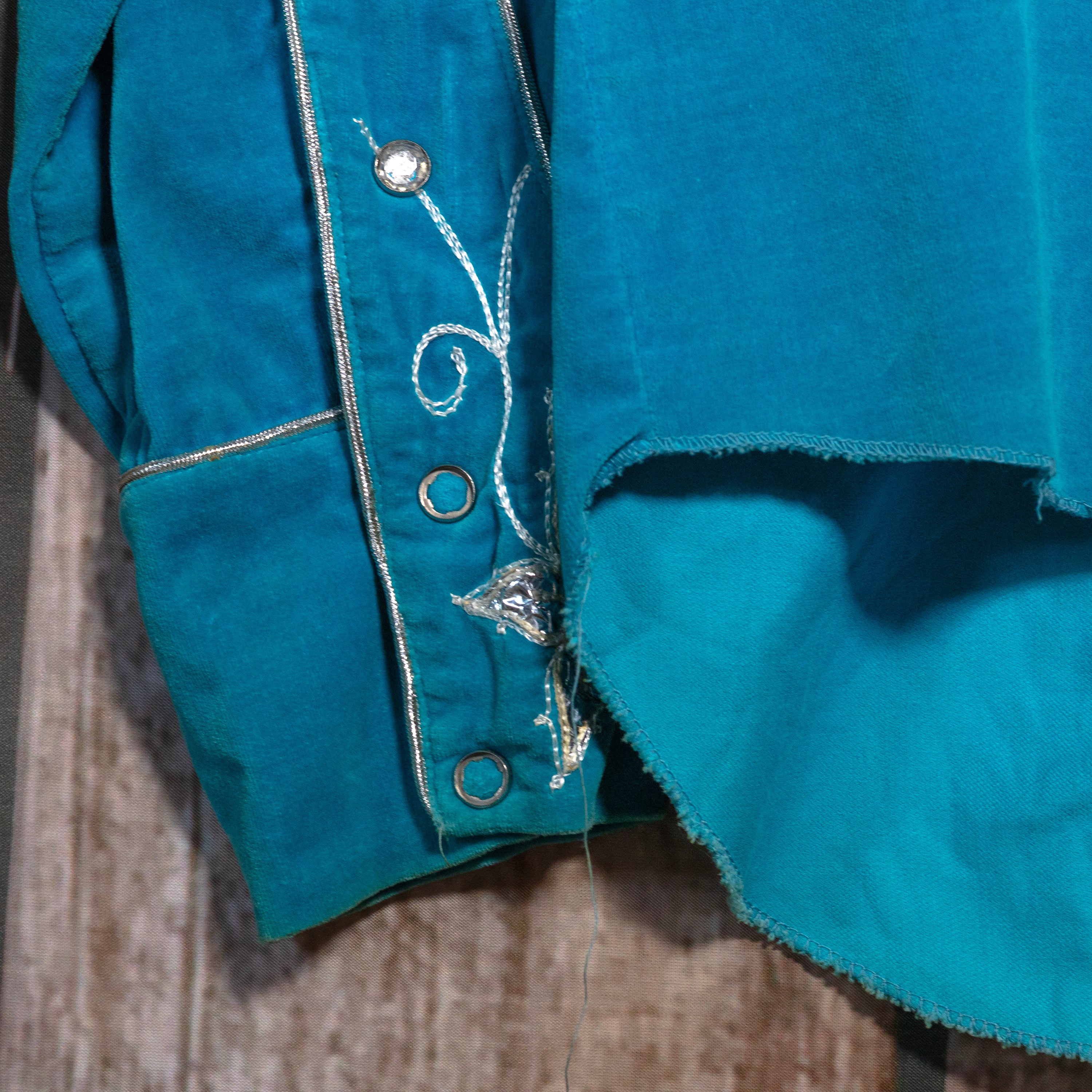 Vintage 1950s Ranch Man Turquoise Velvet Western Shirt