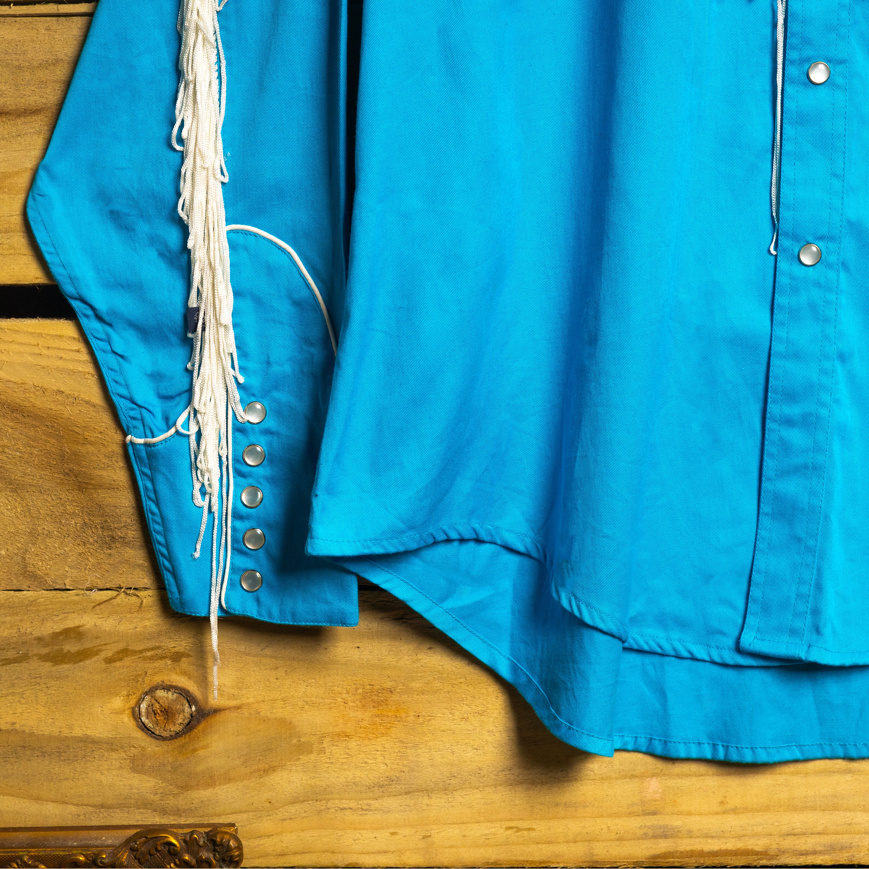 Rockmount Ranch Wear Fringed Blue Floral Embroidered Western Shirt – XL
