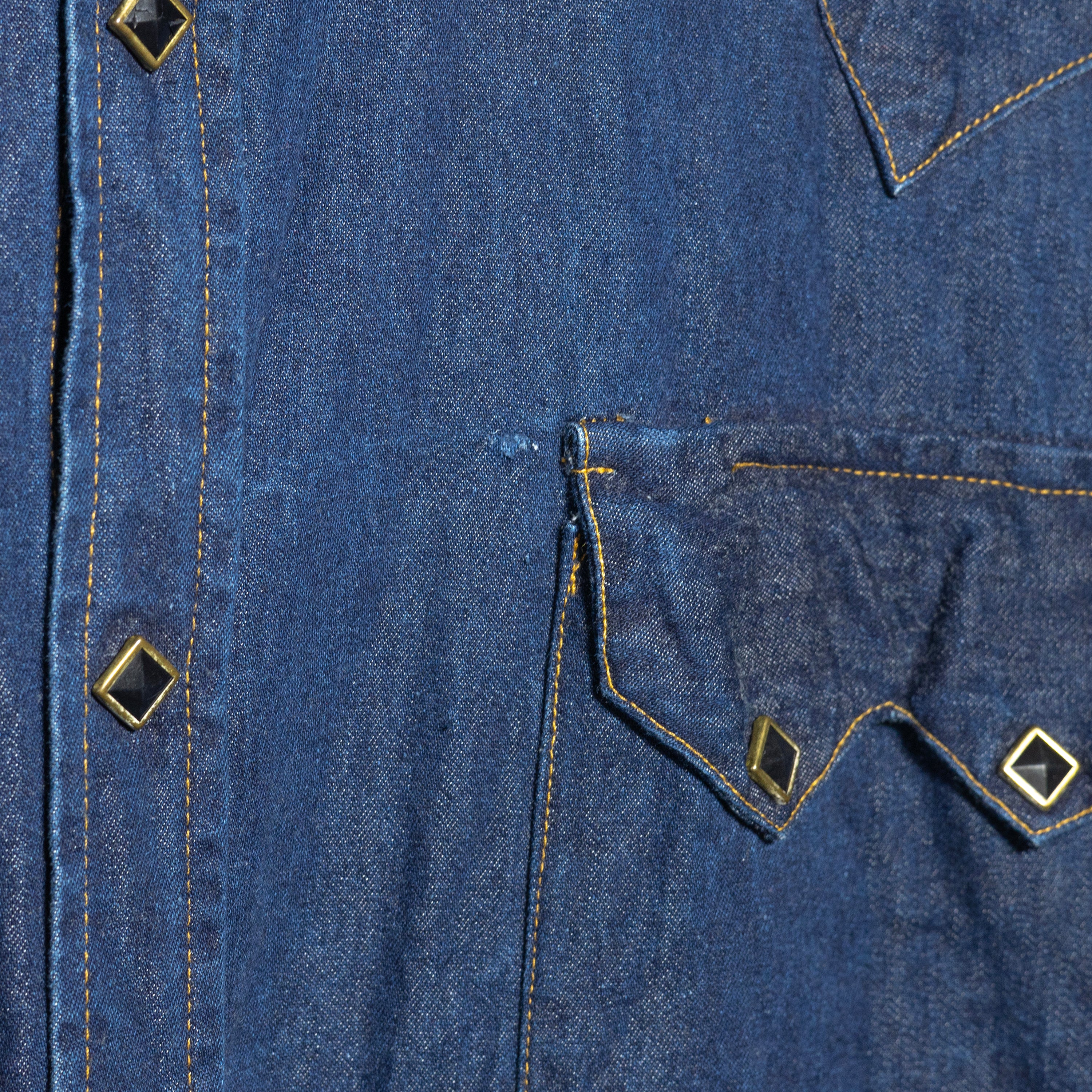 Vintage Rockmount Ranch wear Blue Denim Shirt XL