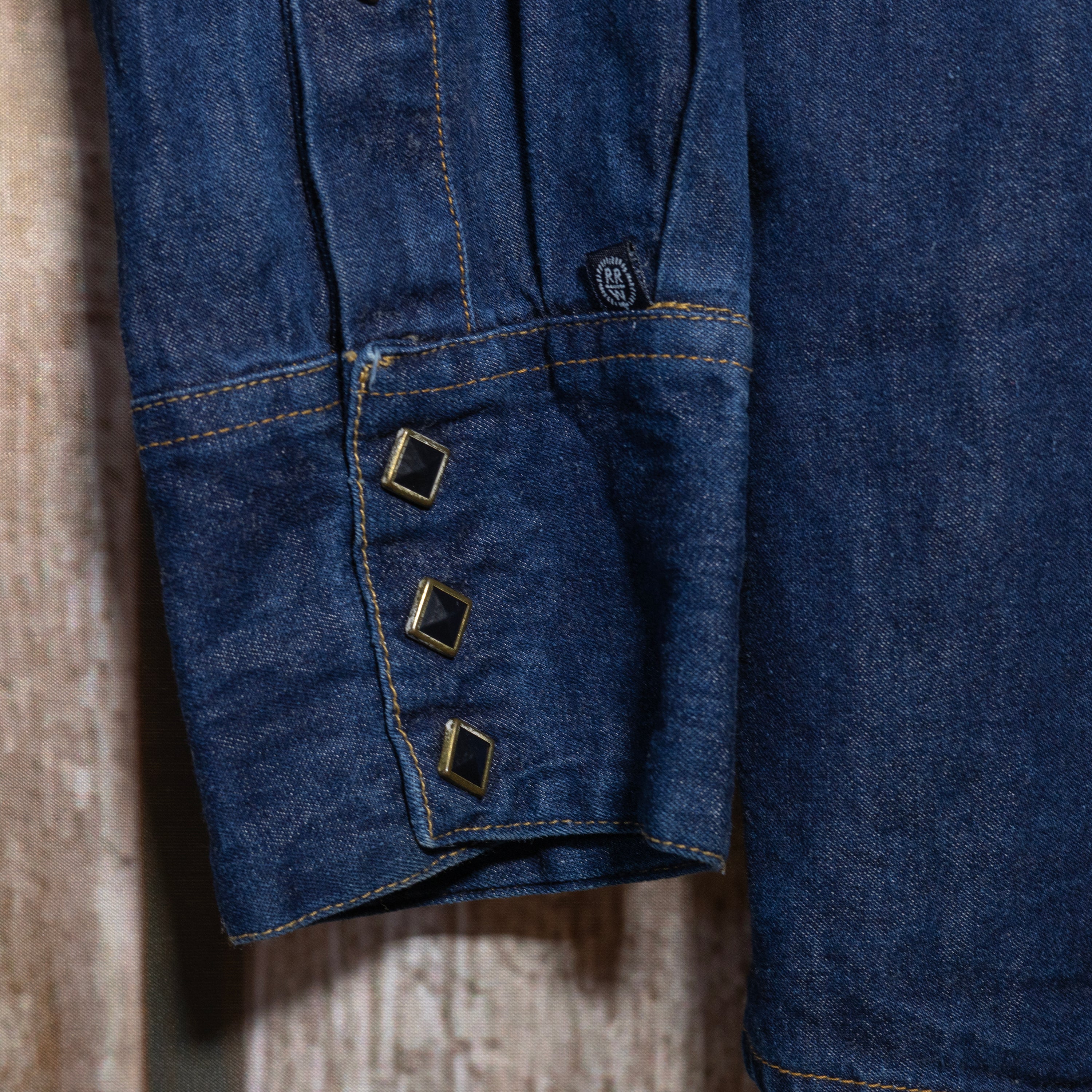 Vintage Rockmount Ranch wear Blue Denim Shirt XL