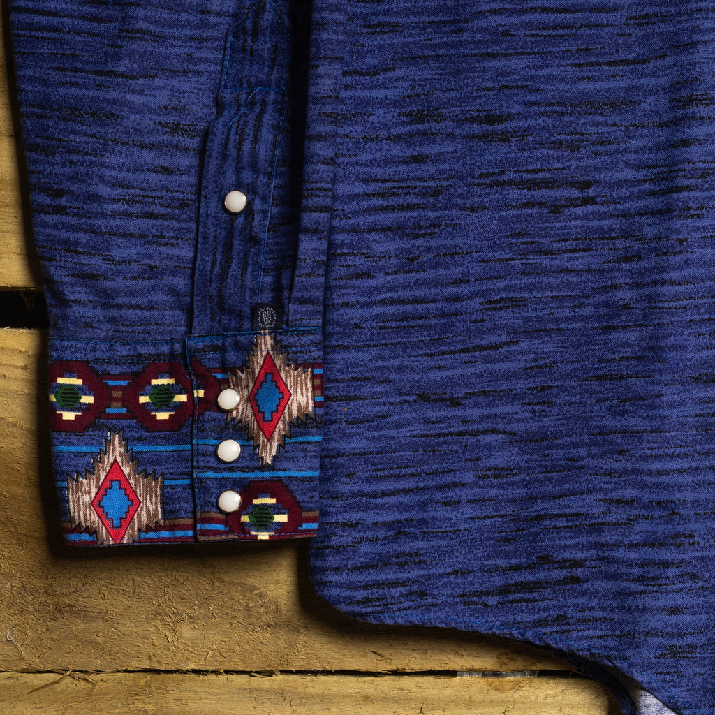 Rockmount Ranch Wear Native American Print Western Shirt – Style 6860 | L