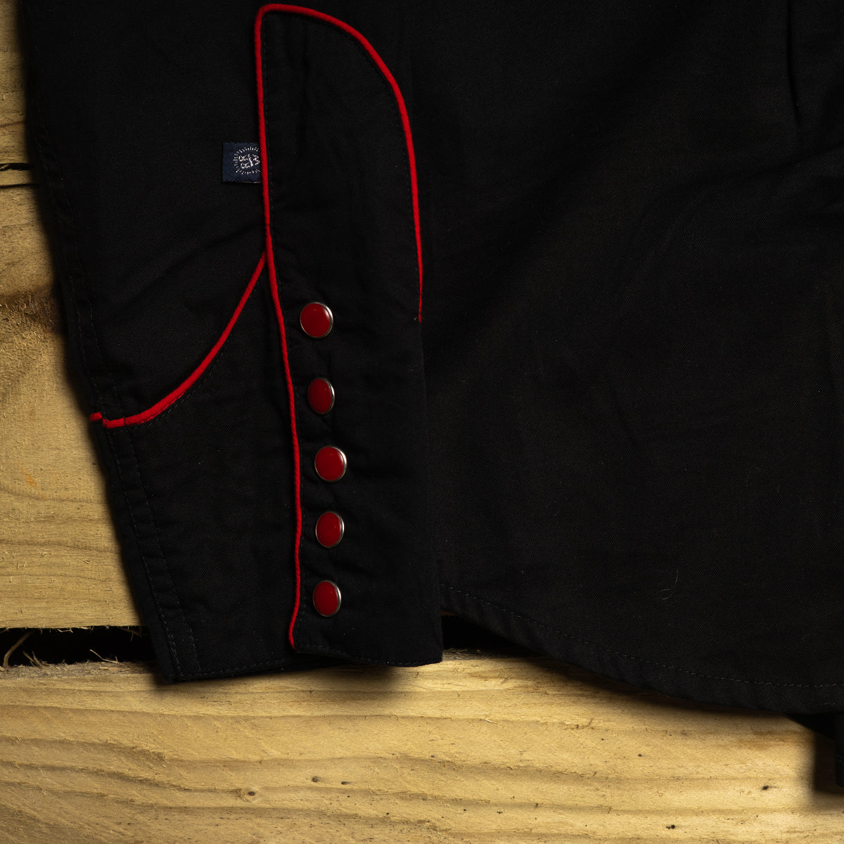 Rockmount Ranch Wear Black Embroidered Women's Western Shirt, S/8-10