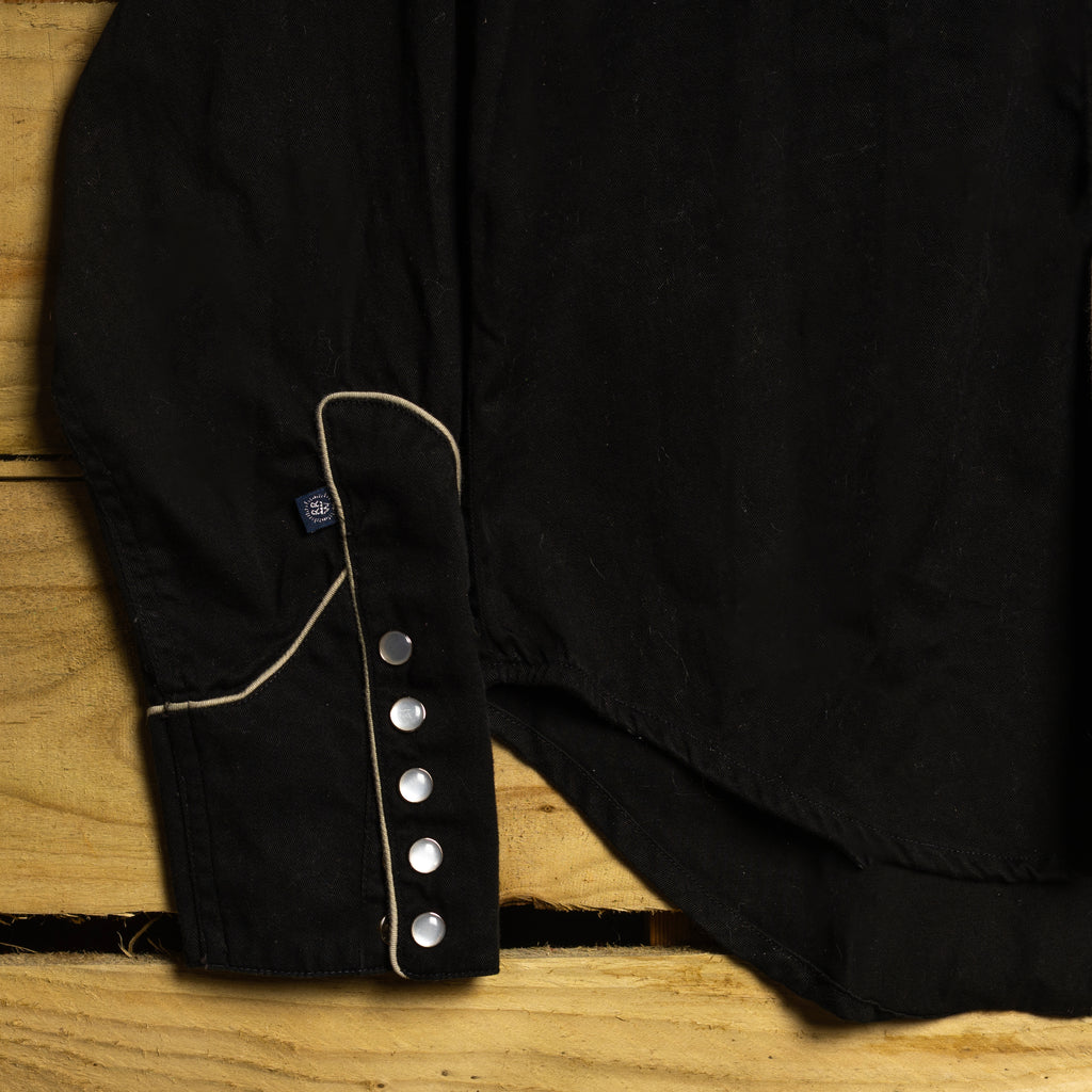 Rockmount Ranch Wear Vintage Black Floral Embroidered Pearl Snap Cowgirl Shirt — Size M