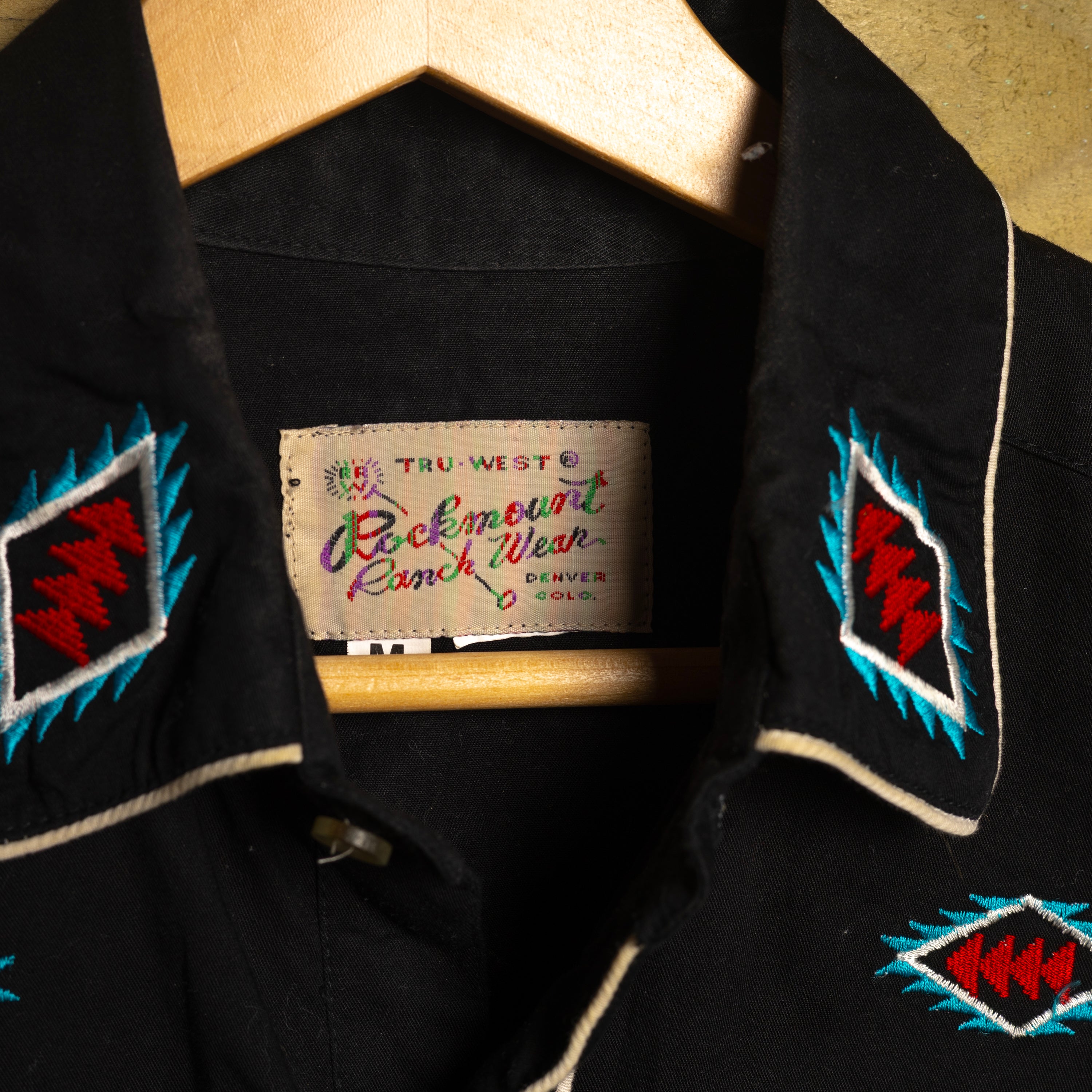 Vintage Rockmount Ranch Wear Black Embroidered Western Shirt | Size M