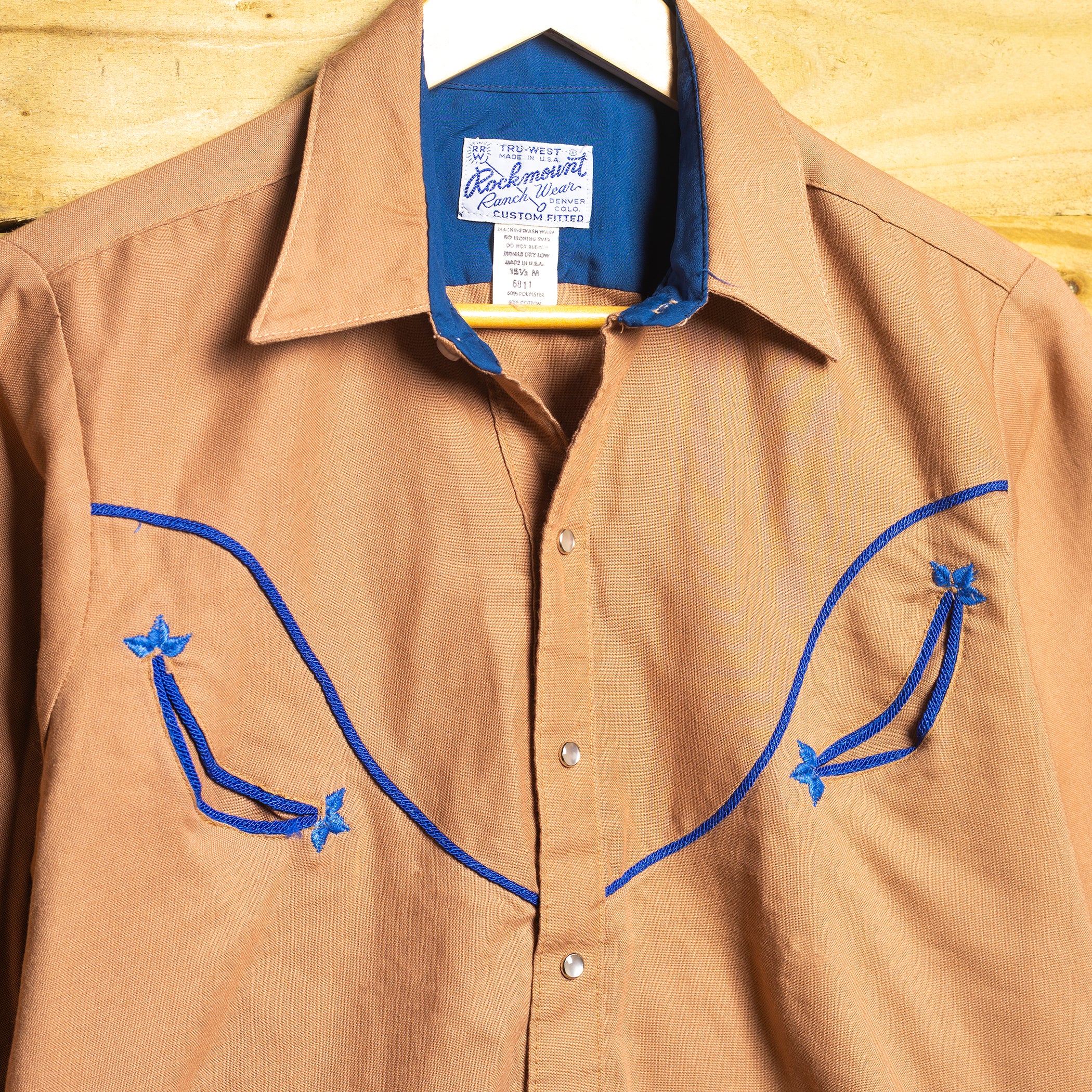 Rockmount Ranch Wear Brown & Blue Piping Western Shirt – Smile Pockets, Pearl Snaps – Size M (12–14)