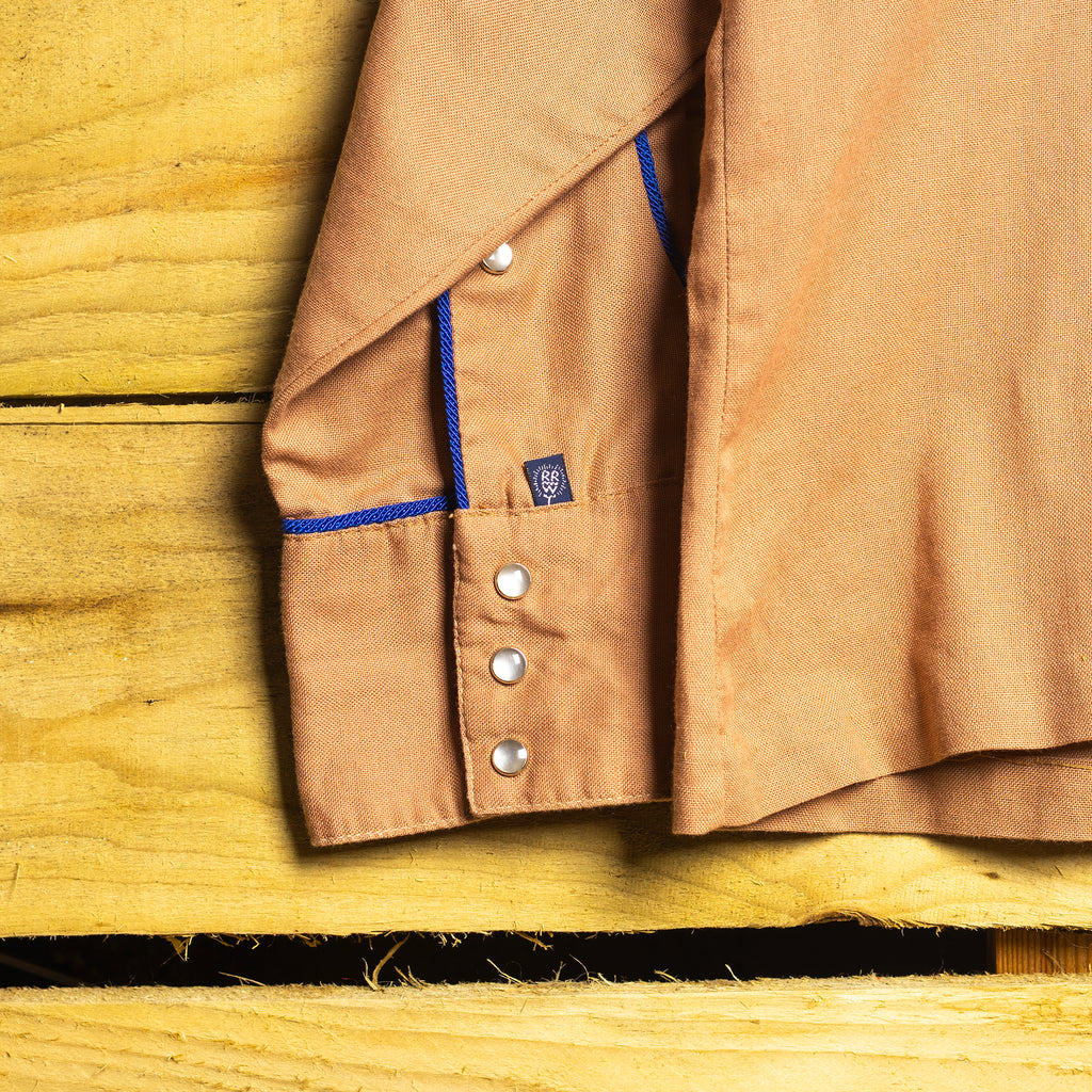 Rockmount Ranch Wear Brown & Blue Piping Western Shirt – Smile Pockets, Pearl Snaps – Size M (12–14)
