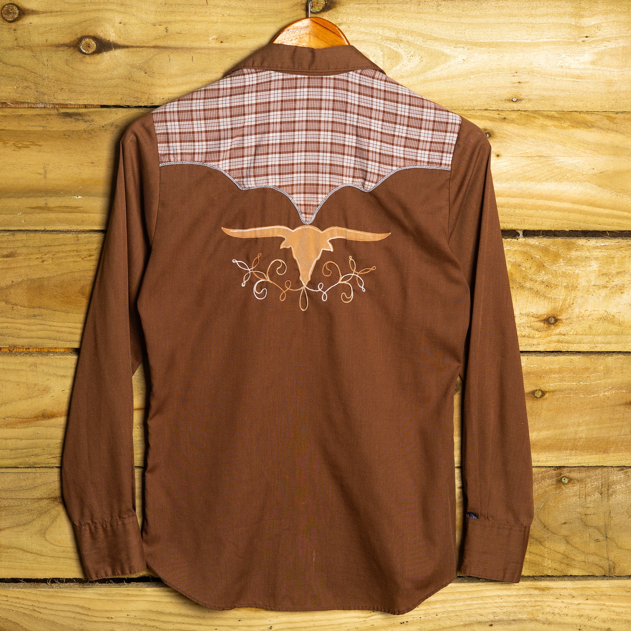 Vintage 1970s Rockmount Ranchwear Brown Cowboy Shirt with Embroidered Bull - Size Medium