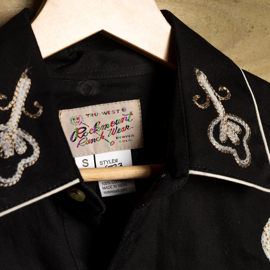 Rockmount Ranch Wear Fringed Black Floral Embroidered Western Shirt - Pearl Snaps - Size S