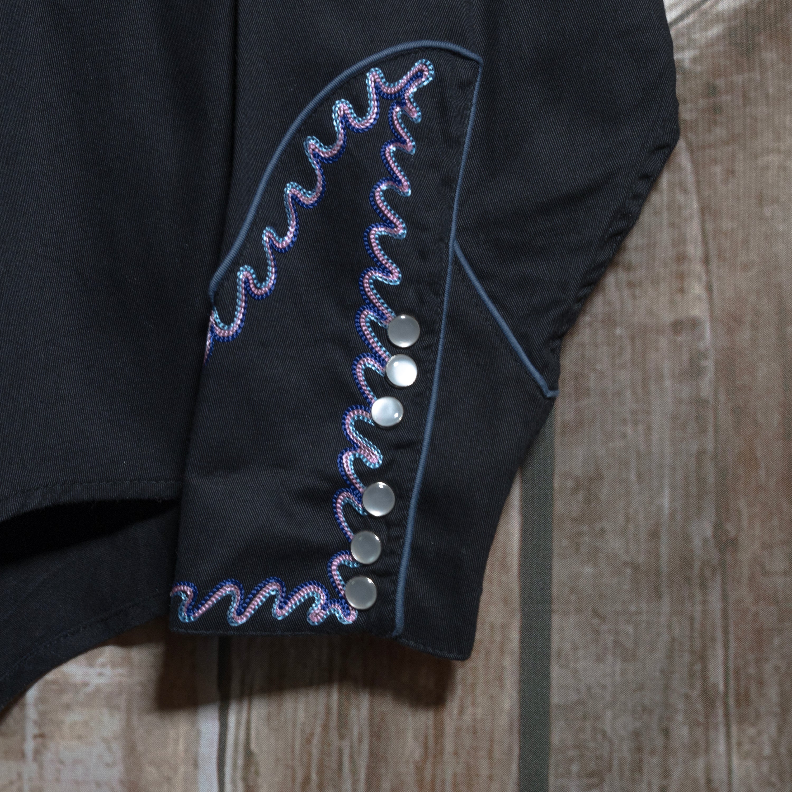 Rockmount Ranch Wear Black Embroidered Western Shirt L