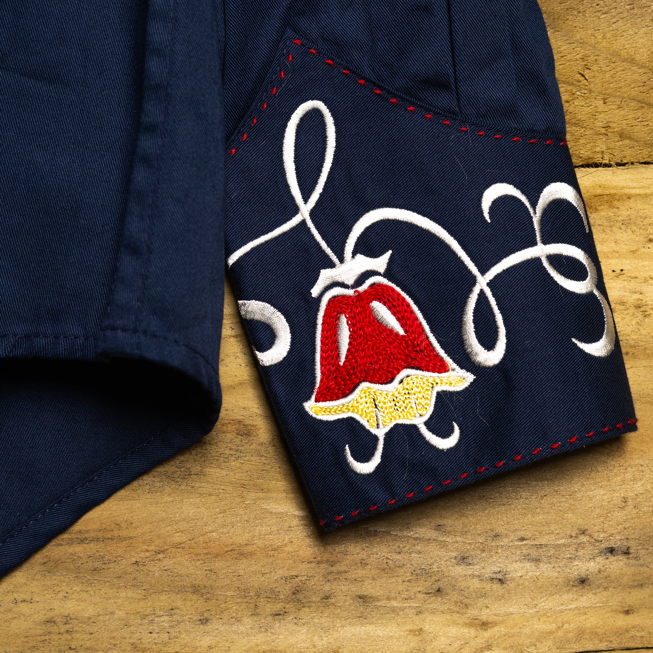 NWT Rockmount Ranchwear Limited Edition Navy Embroidered Tulip Western Shirt