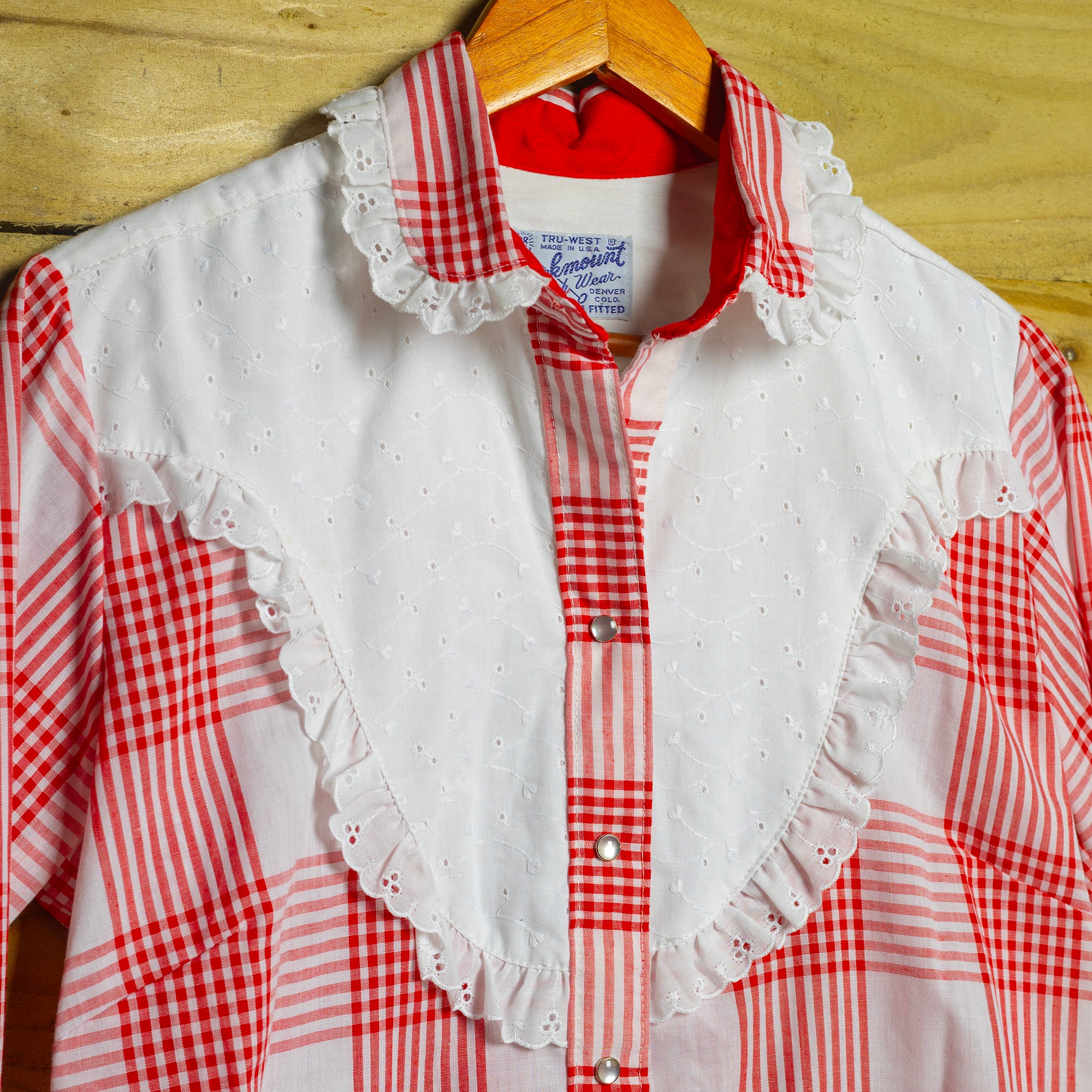 Rockmount Ranch Wear Red & White Western Blouse - Frilled Collar & Cuffs - Double Bow Back - Size M/10