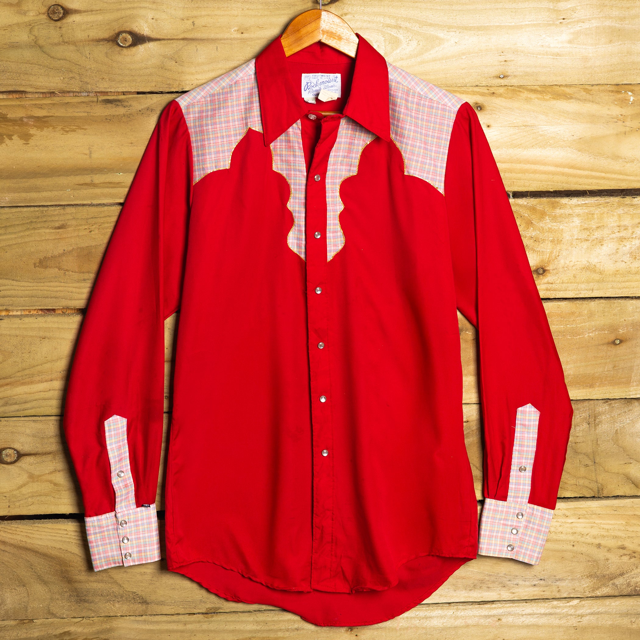 Vintage Rockmount Ranch Wear Red Western Shirt with Pearl Snaps & Gold Fleck Yoke — M