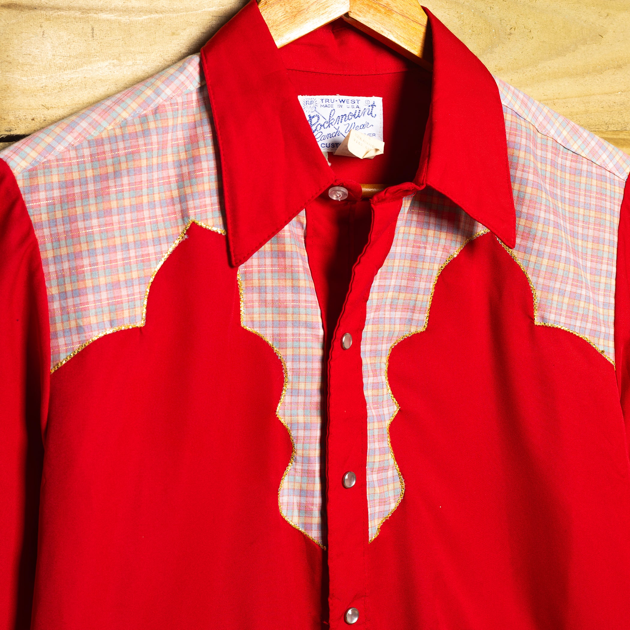 Vintage Rockmount Ranch Wear Red Western Shirt with Pearl Snaps & Gold Fleck Yoke — M