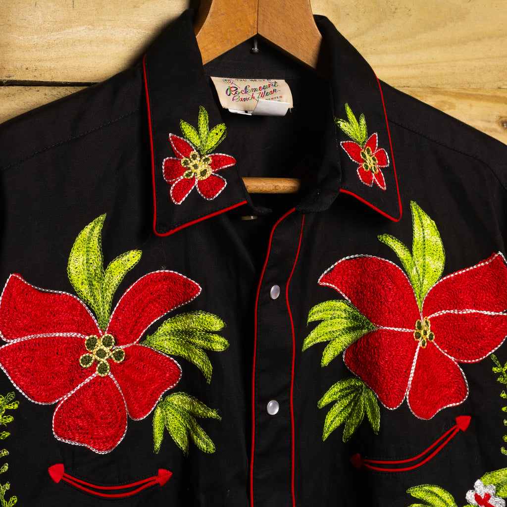 Rockmount Ranch Wear Vintage Black Rose Floral Embroidered Pearl Snap Western Shirt — Size XL