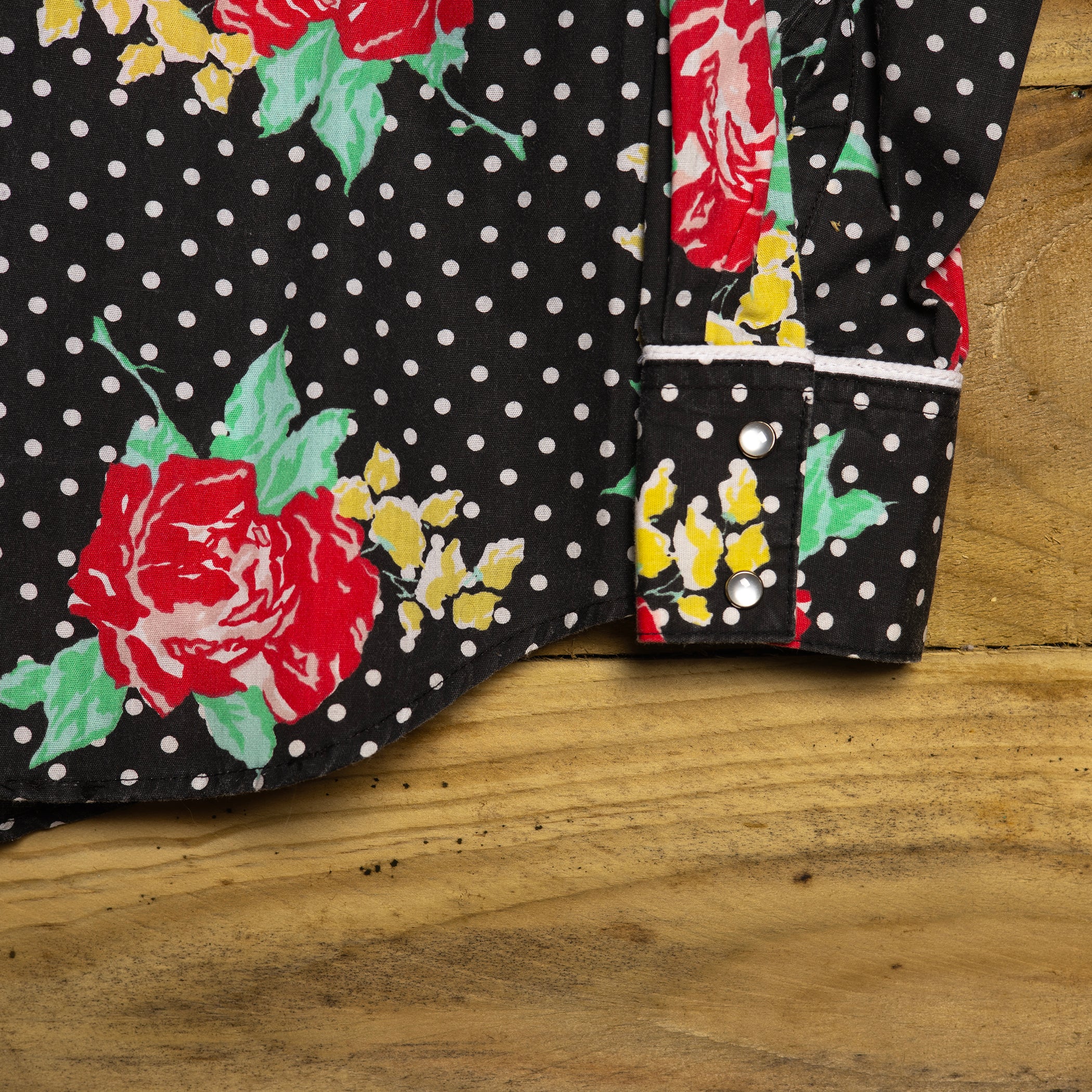 Vintage Rockmount Ranch Wear Black and Red Western Shirt 10/12