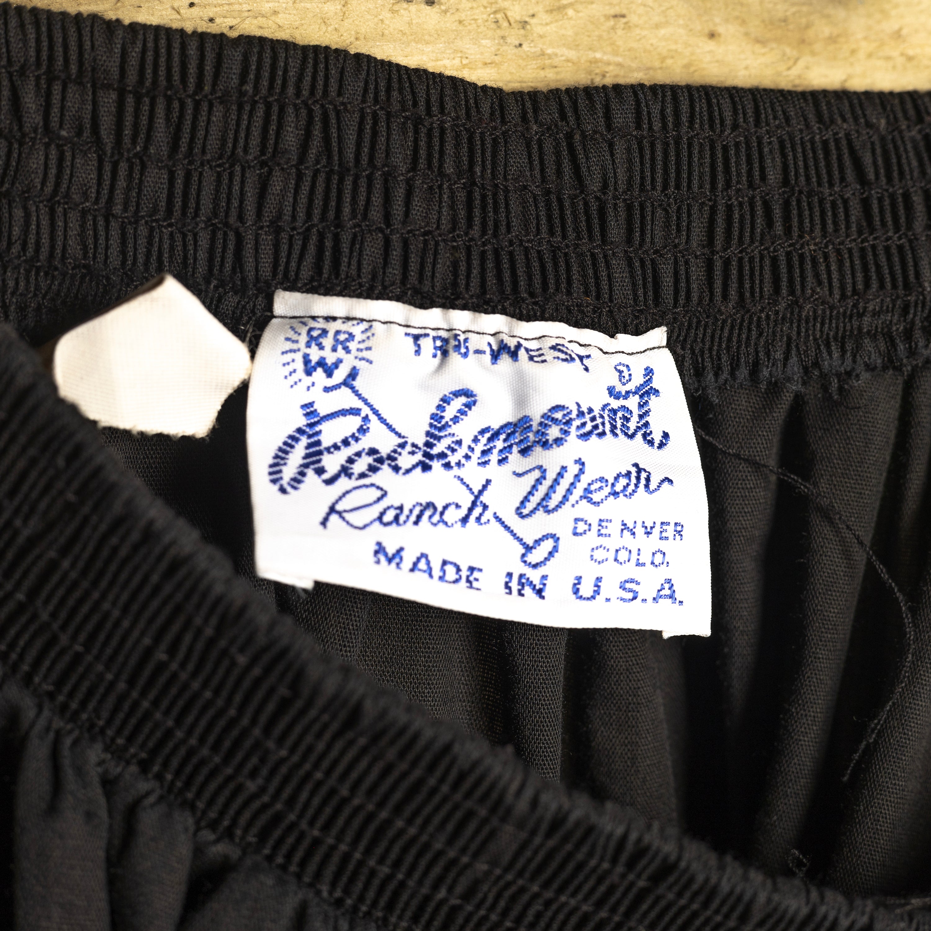Rockmount Ranch Wear Vintage Black Midi Tiered Skirt – XS