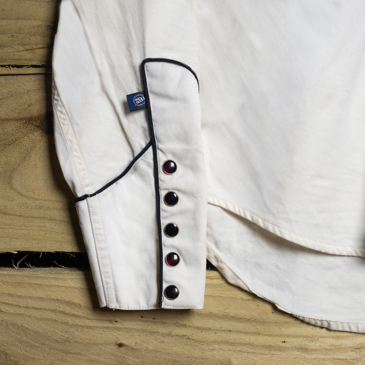Vintage Rockmount White Floral Embroidered Western Shirt – Women's S