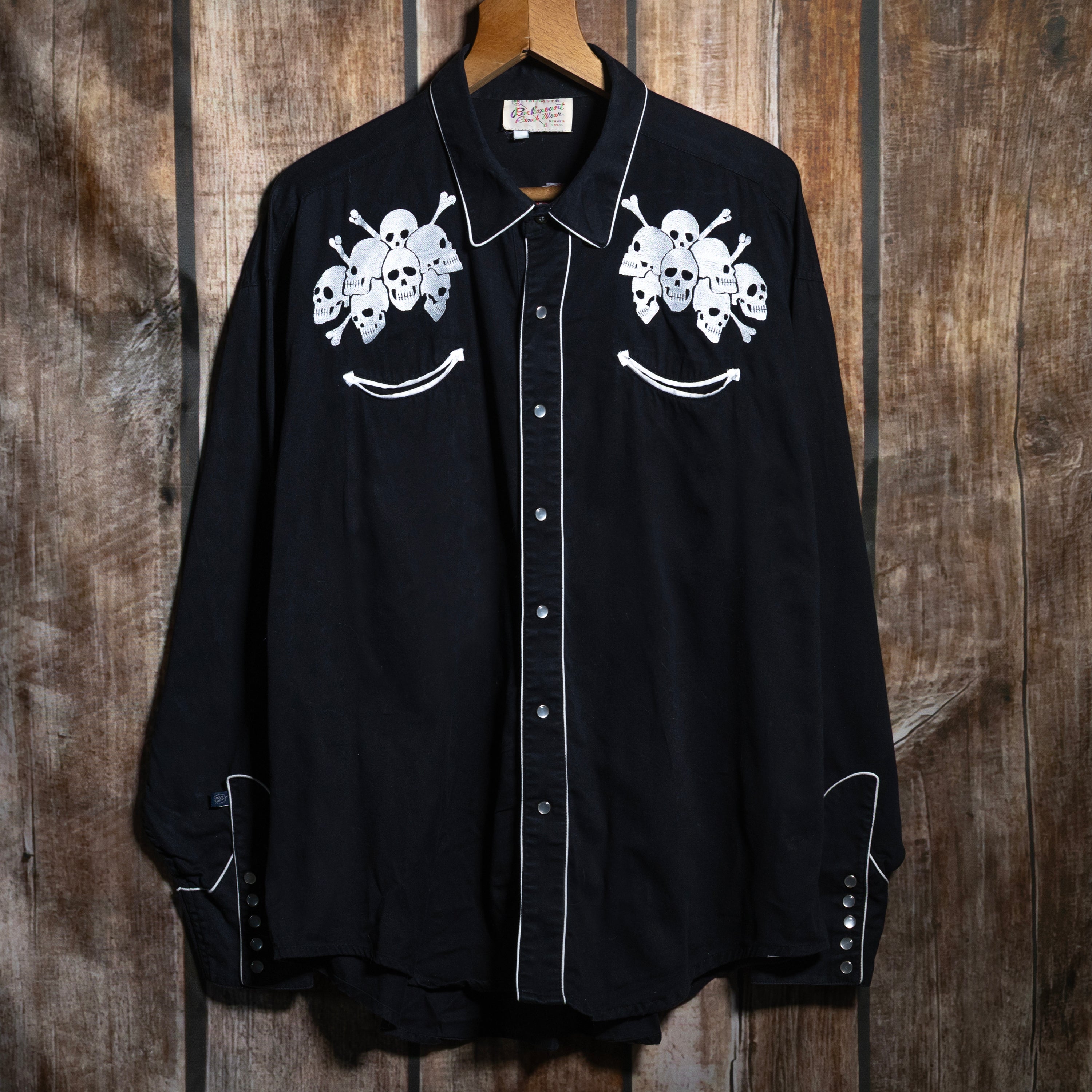 Vintage Rockmount Ranch Wear Black Embroidered Skull Western Shirt XL