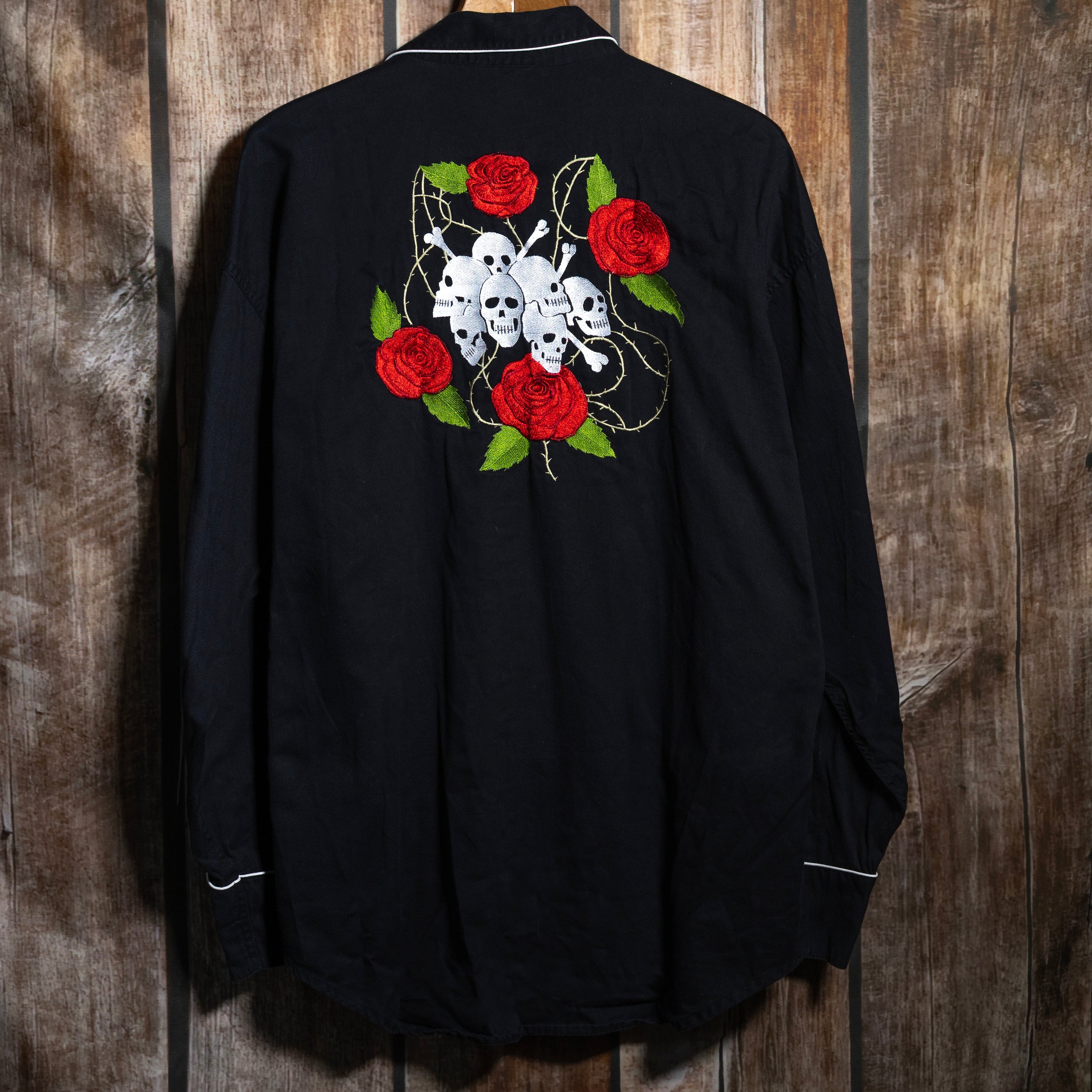 Vintage Rockmount Ranch Wear Black Embroidered Skull Western Shirt XL