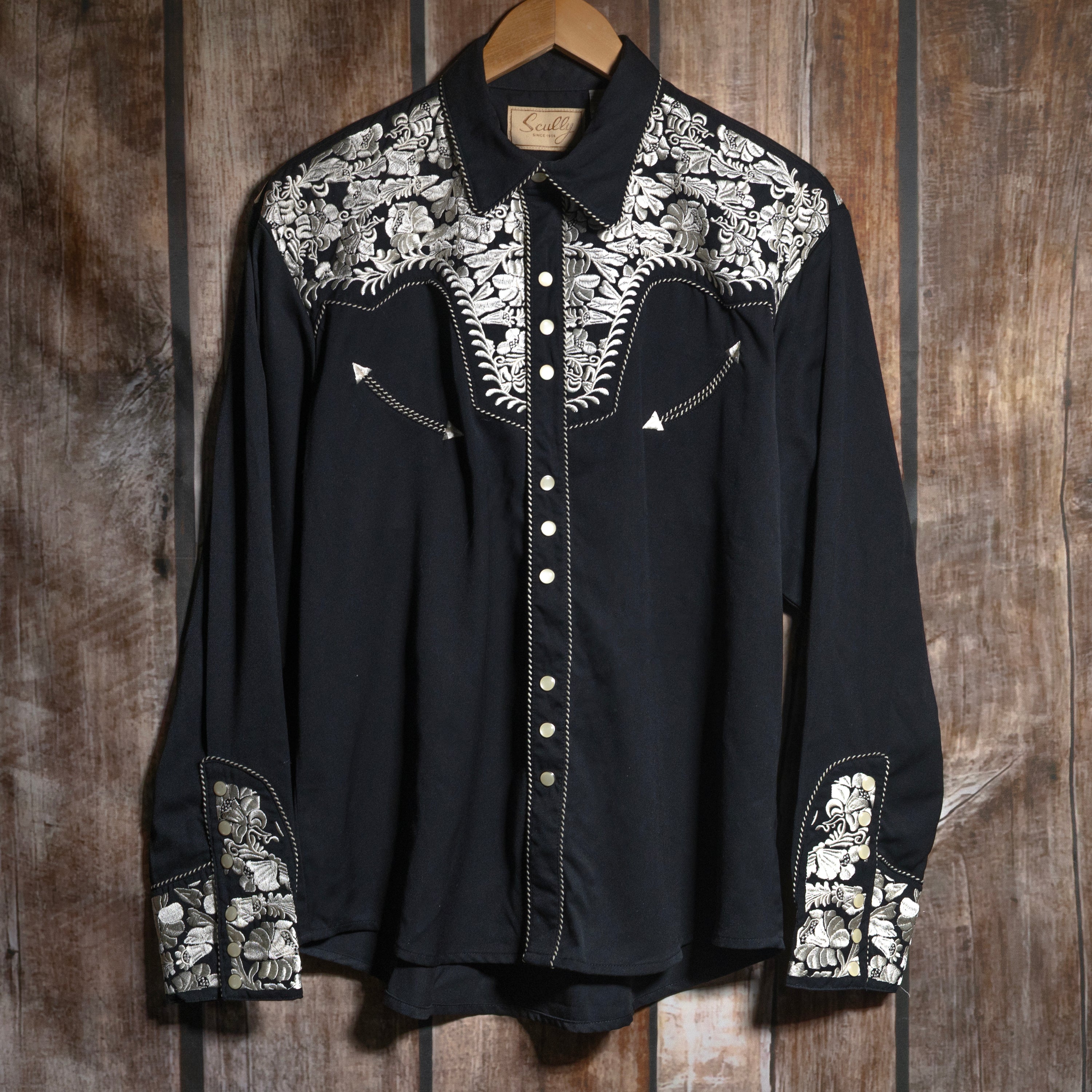 Scully Western Wear Embroidered Black and White Cowboy Shirt