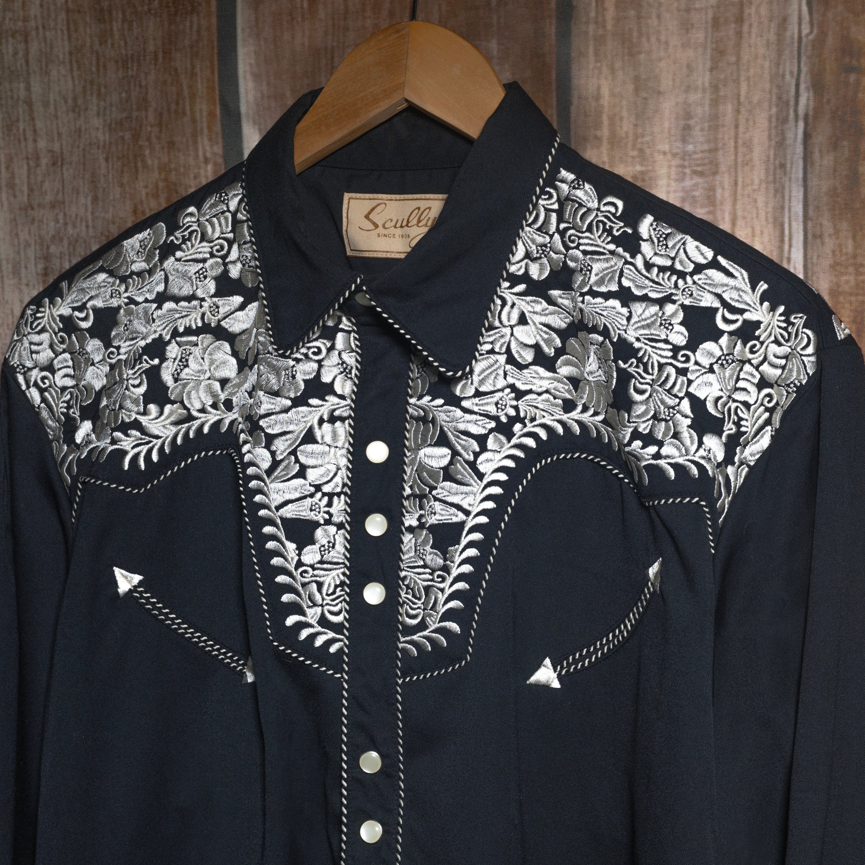 Scully Western Wear Embroidered Black and White Cowboy Shirt