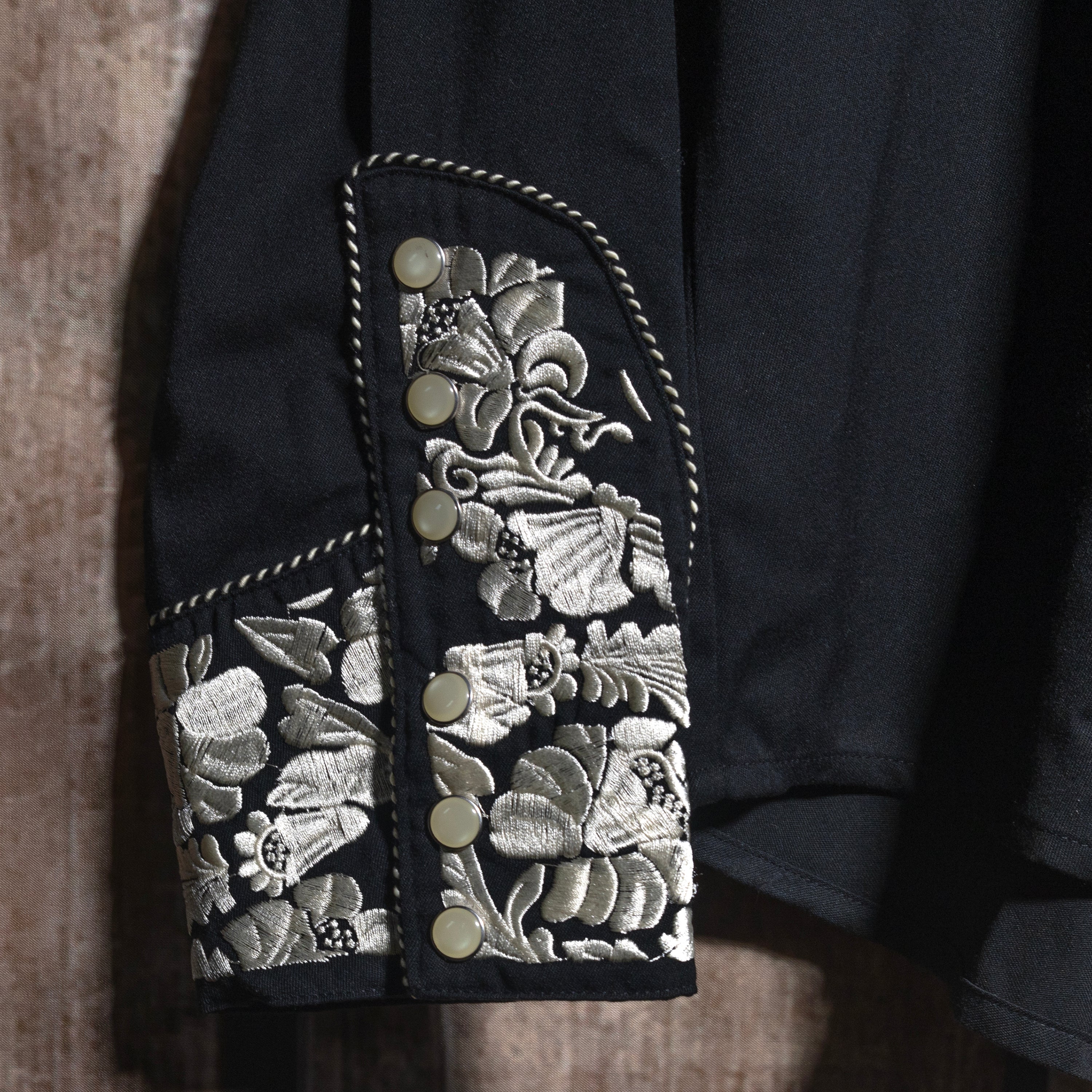 Scully Western Wear Embroidered Black and White Cowboy Shirt