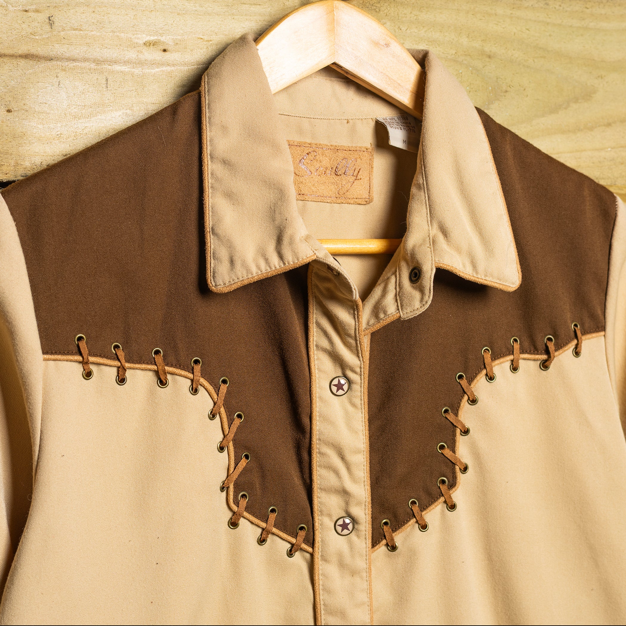 Vintage Scully Ranchwear Women’s Two-Tone Embroidered Pearl Snap Western Shirt – Size M