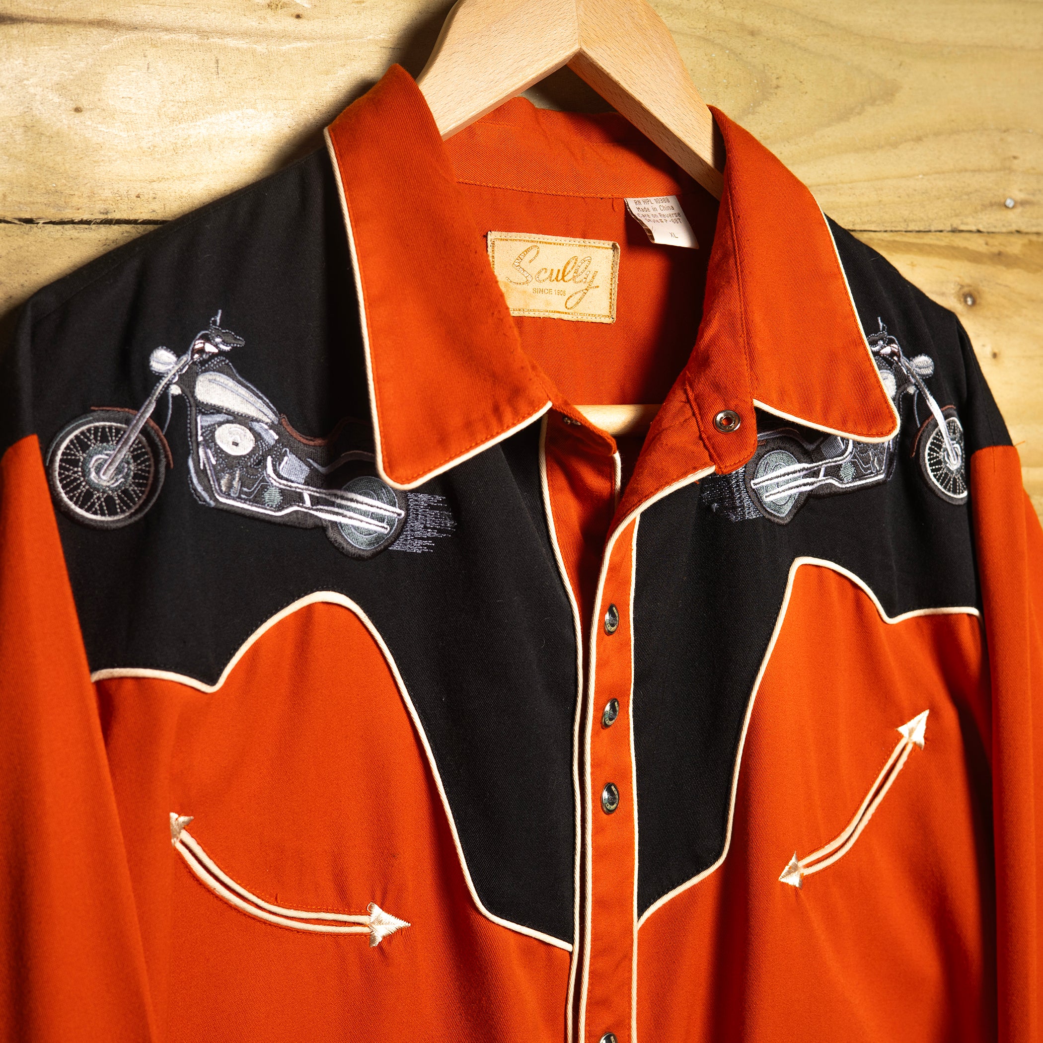 Scully Western Embroidered Orange and Black Cowboy Shirt XL
