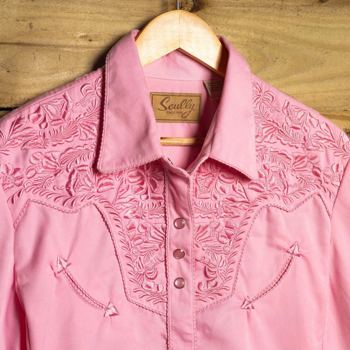 Scully Western Wear Pink Floral Embroidered Cowgirl Shirt with Pearl Snaps, Size L