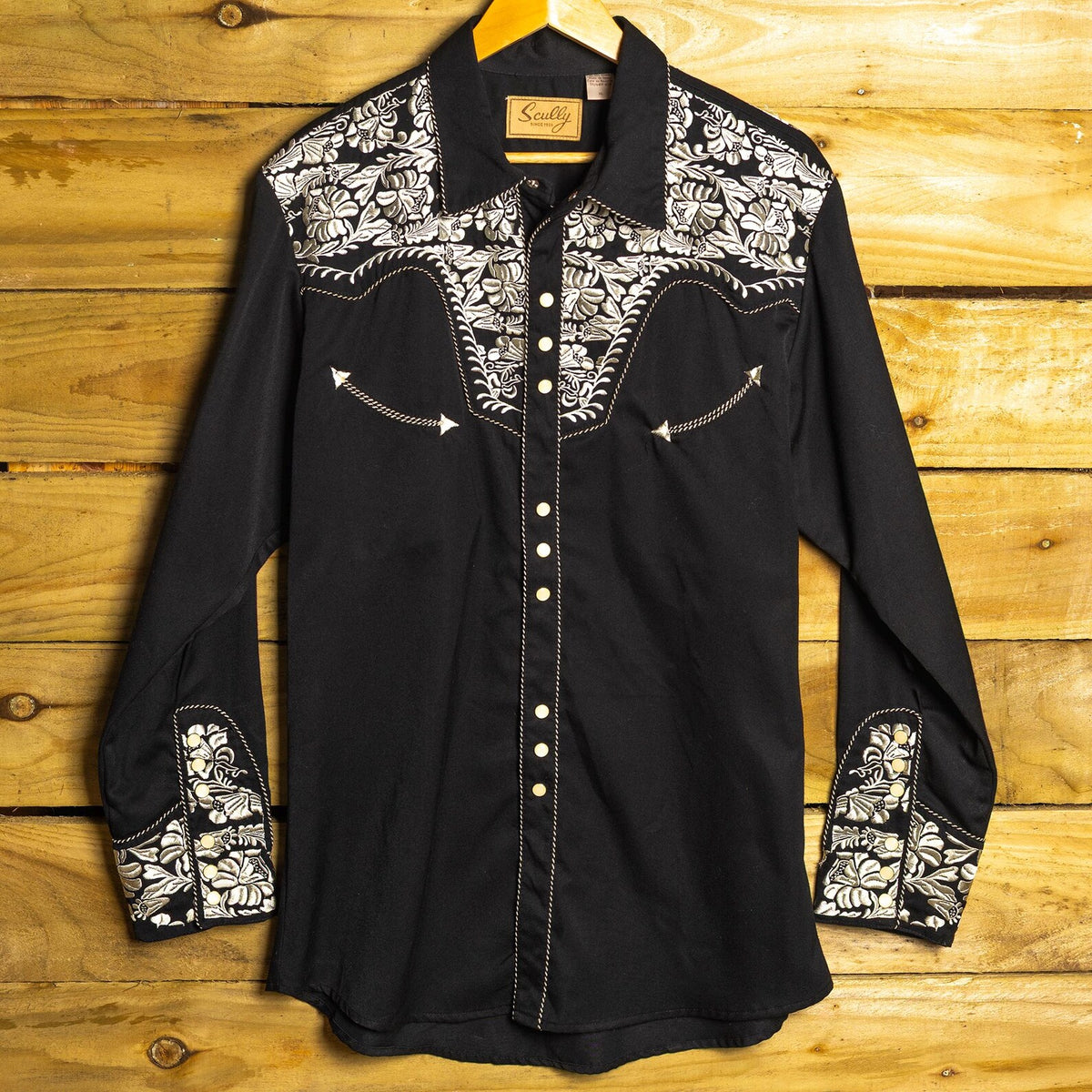 Scully Black & White Floral Embroidered Western Shirt XL