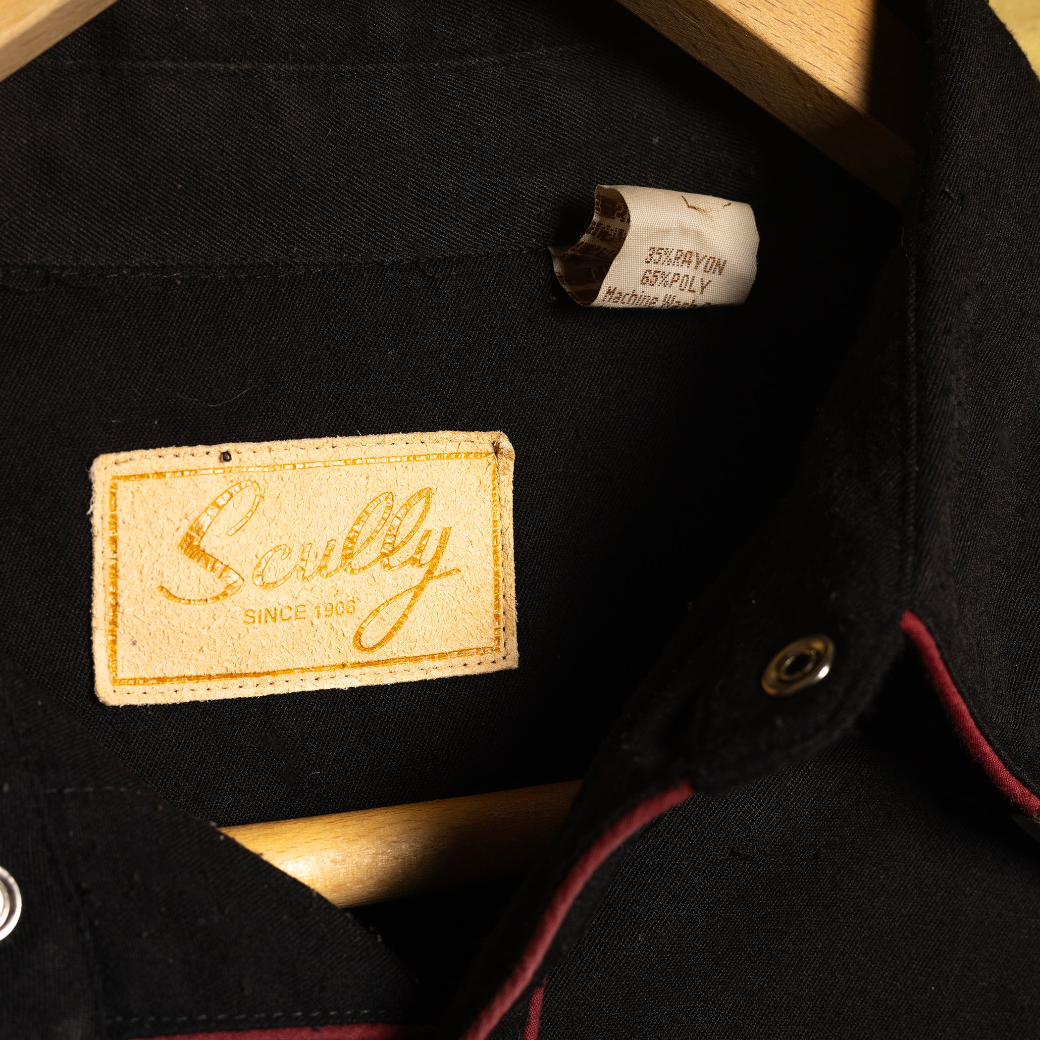 Vintage Scully Western Wear Embroidered Black Cowboy Shirt with Pearl Snaps & Collar Tips - Size Large