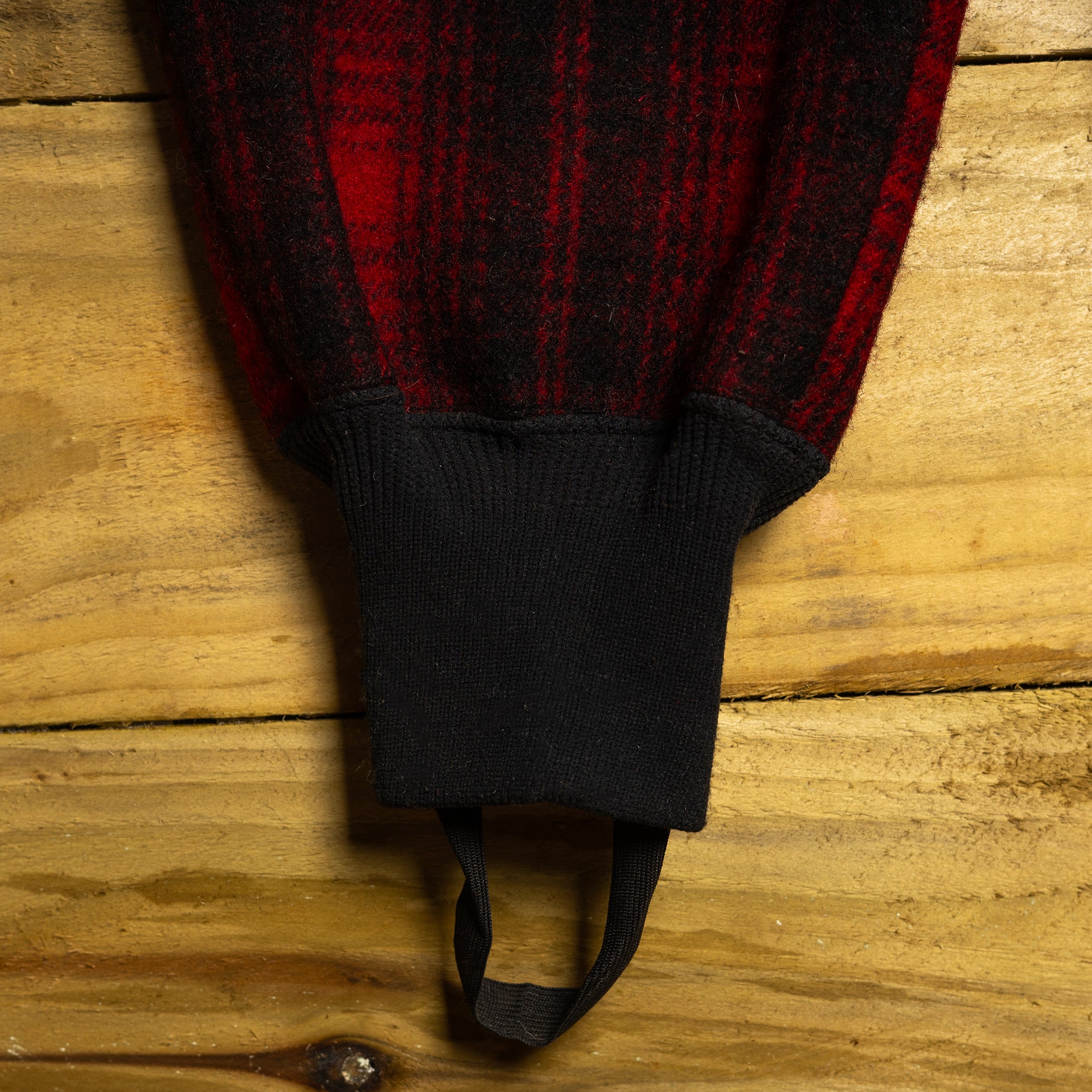 Vintage Woolrich Mackinaw Red & Black Heavyweight Wool Hunting Trousers - Reinforced Knees - W34 L34