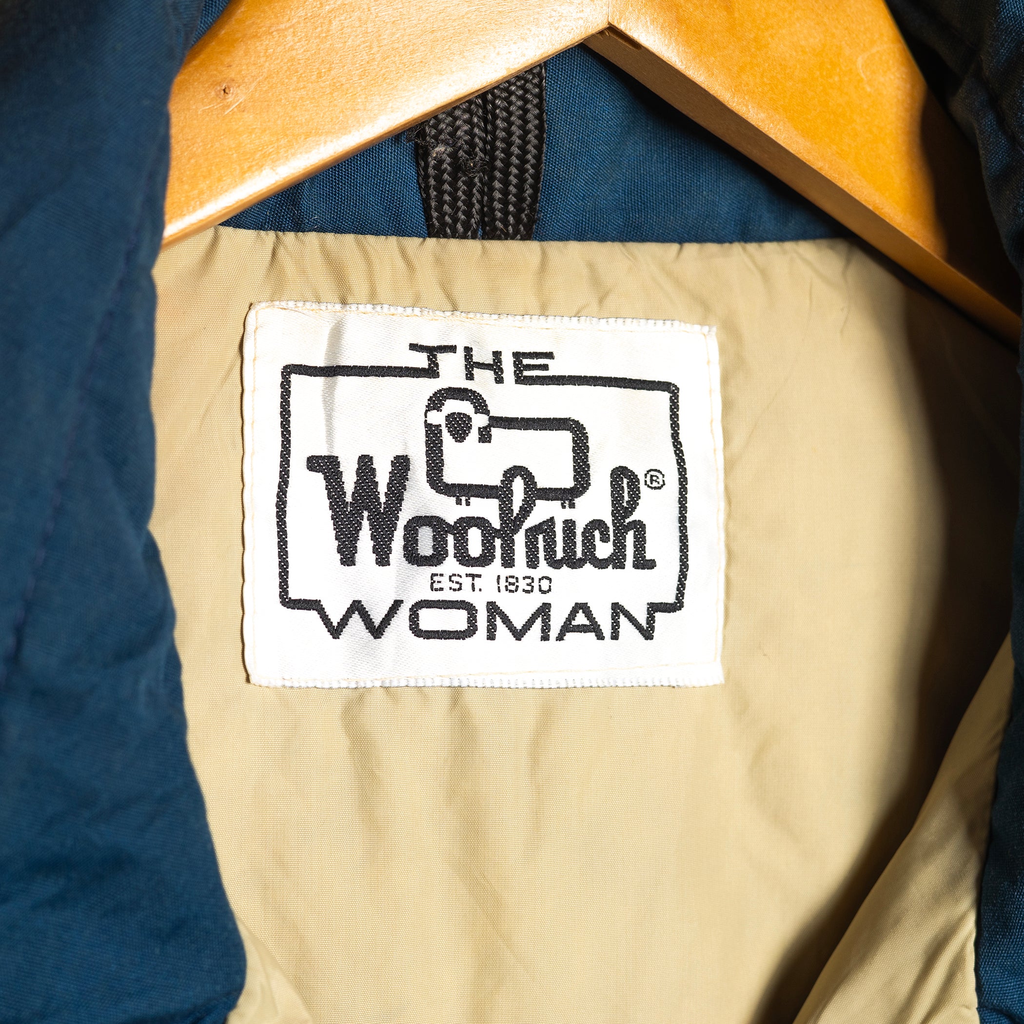 Woolrich Women's Blue Puffer Gilet Bodywarmer – Snap Front, Size 8